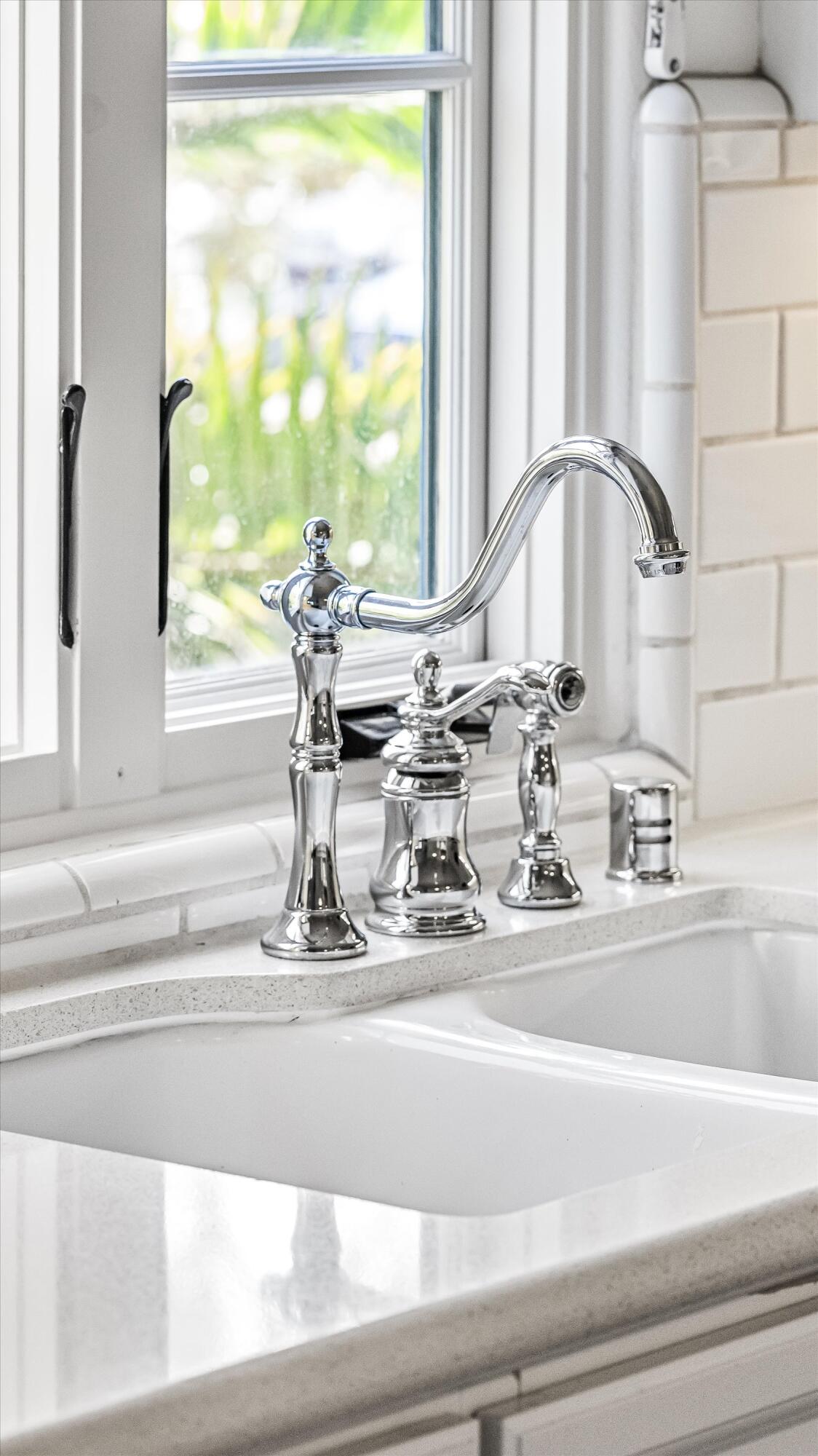 Santa Barbara, California 93101, United States, 2 Bedrooms Bedrooms, ,3 BathroomsBathrooms,Residential,Coming Soon,219003