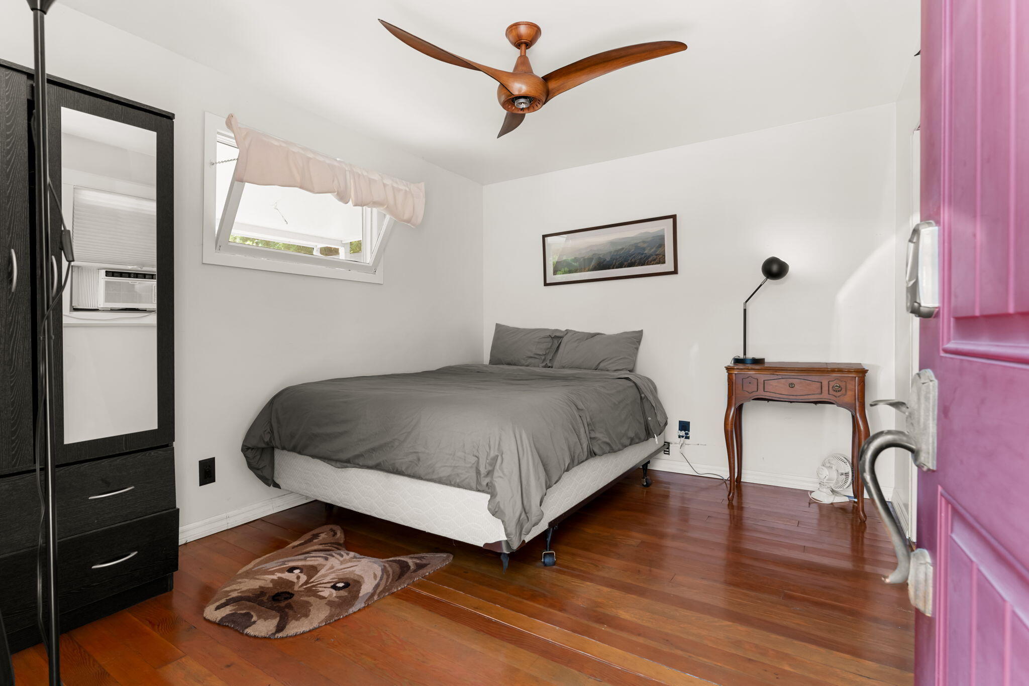 Santa Barbara, California 93105, United States, 5 Bedrooms Bedrooms, ,4 BathroomsBathrooms,Residential,Active,17132