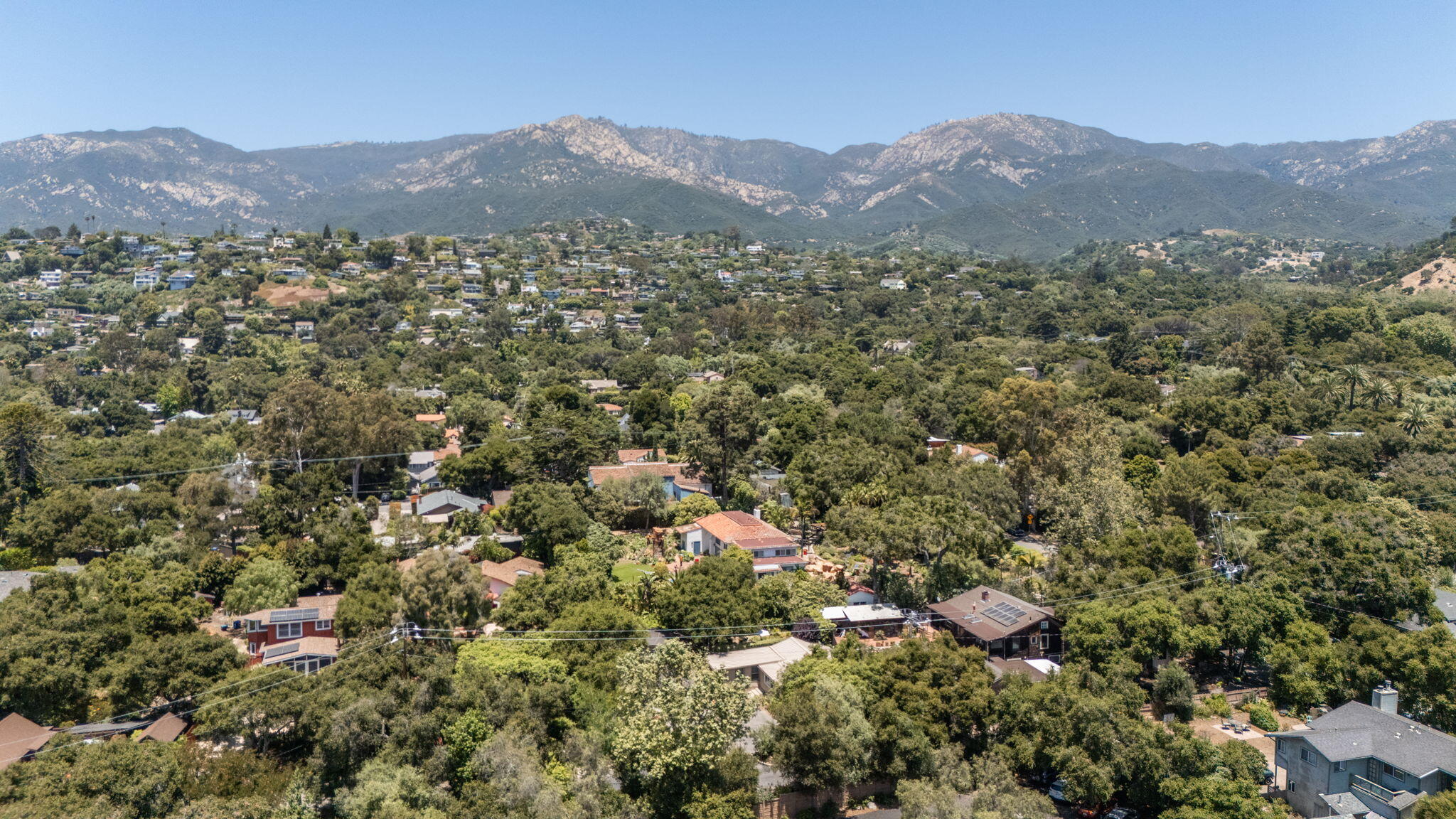 Santa Barbara, California 93105, United States, 5 Bedrooms Bedrooms, ,4 BathroomsBathrooms,Residential,Active,17132