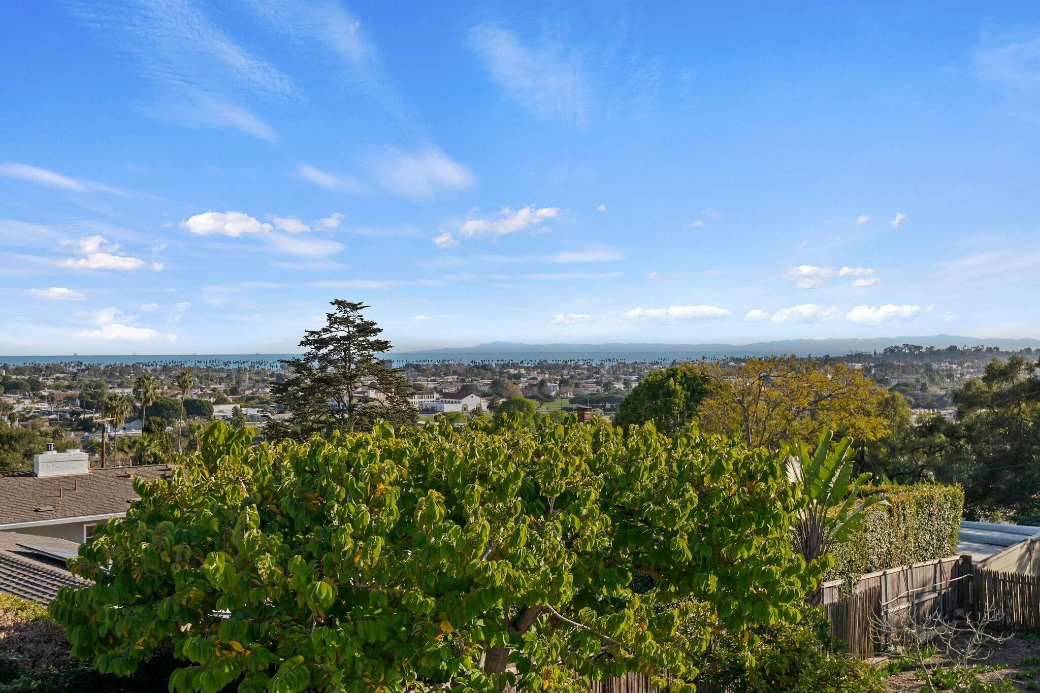 Santa Barbara, California 93103, United States, 4 Bedrooms Bedrooms, ,3 BathroomsBathrooms,Residential,Active,1980