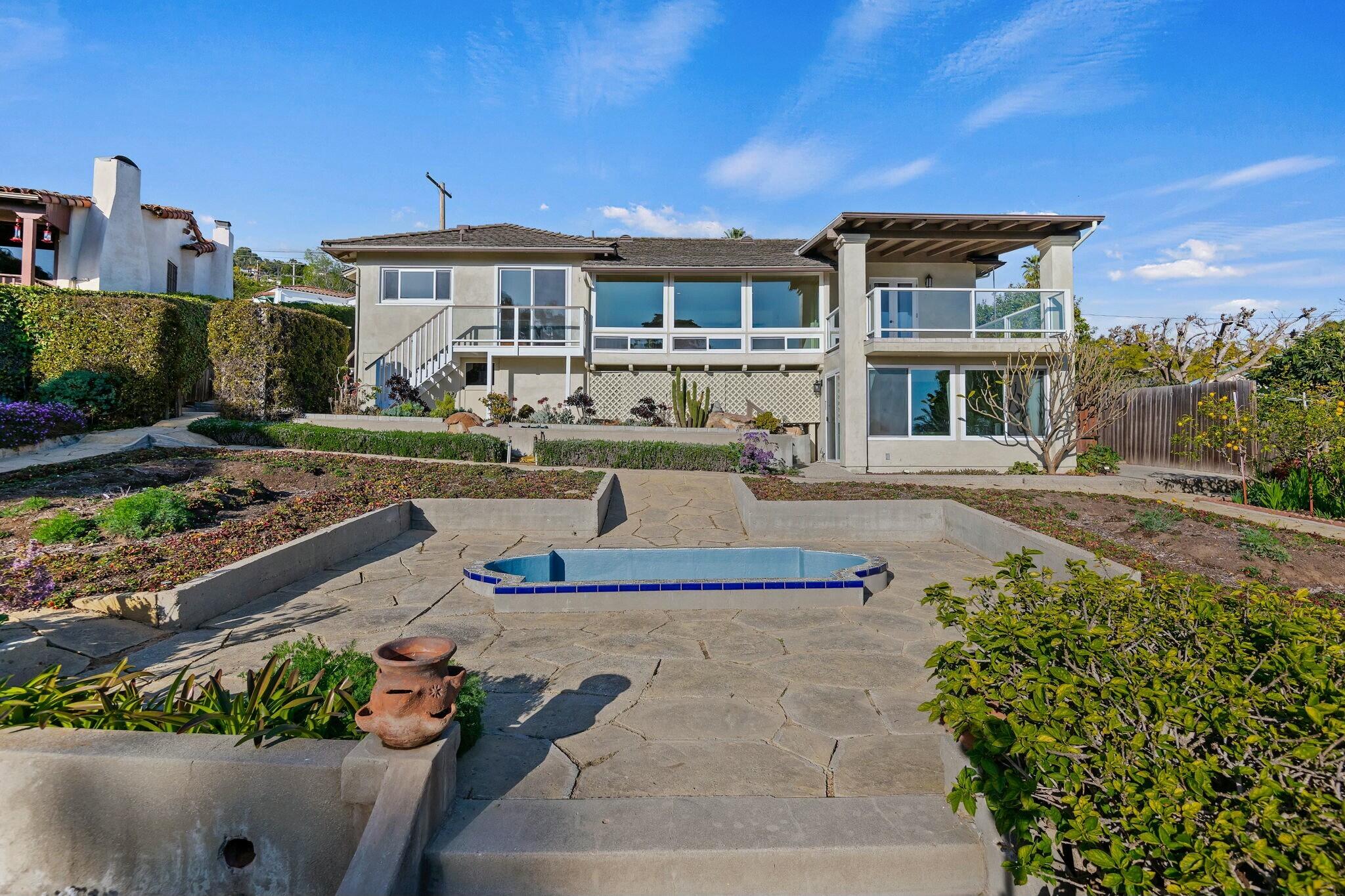 Santa Barbara, California 93103, United States, 4 Bedrooms Bedrooms, ,3 BathroomsBathrooms,Residential,Active,1980