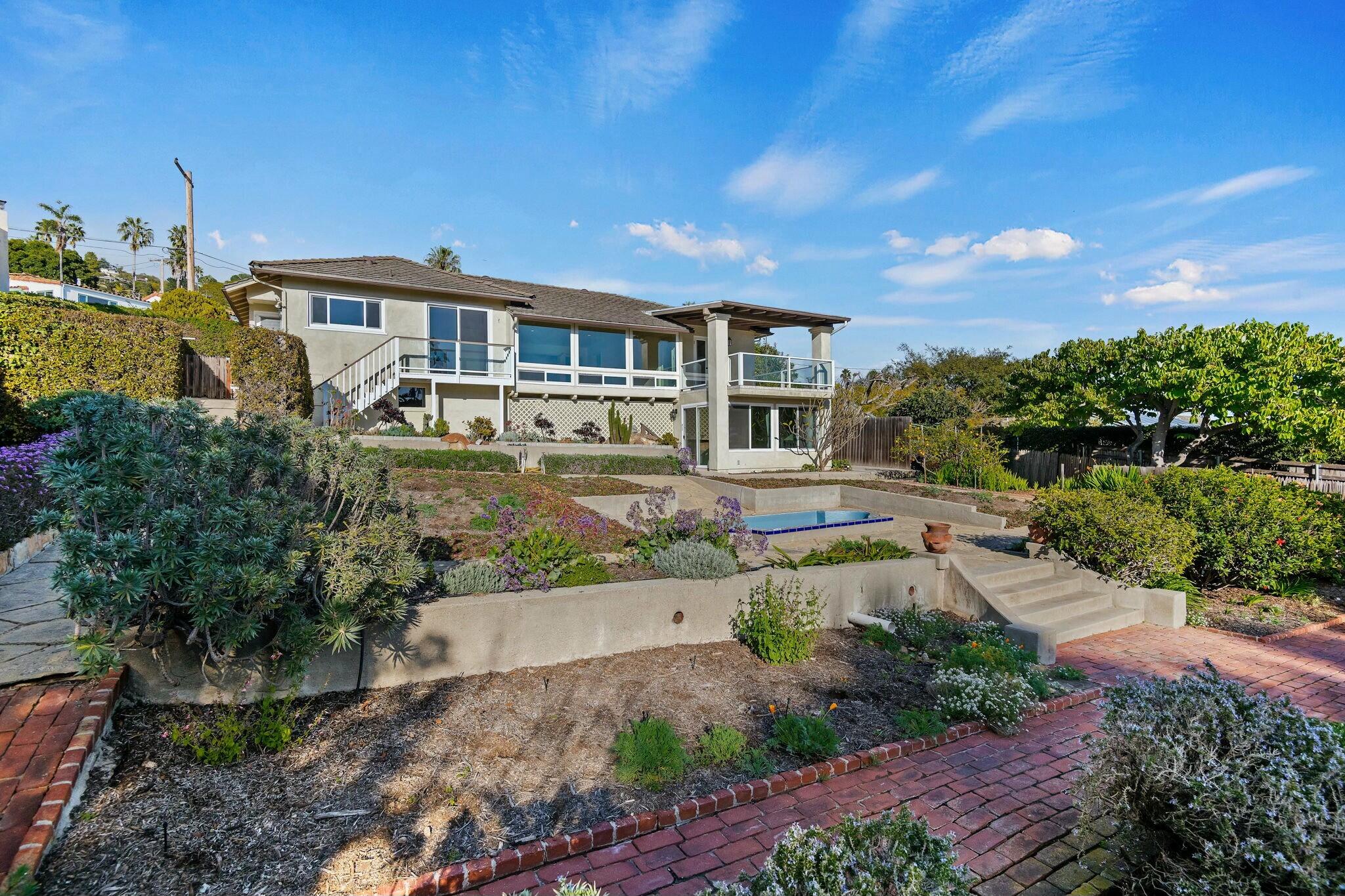 Santa Barbara, California 93103, United States, 4 Bedrooms Bedrooms, ,3 BathroomsBathrooms,Residential,Active,1980