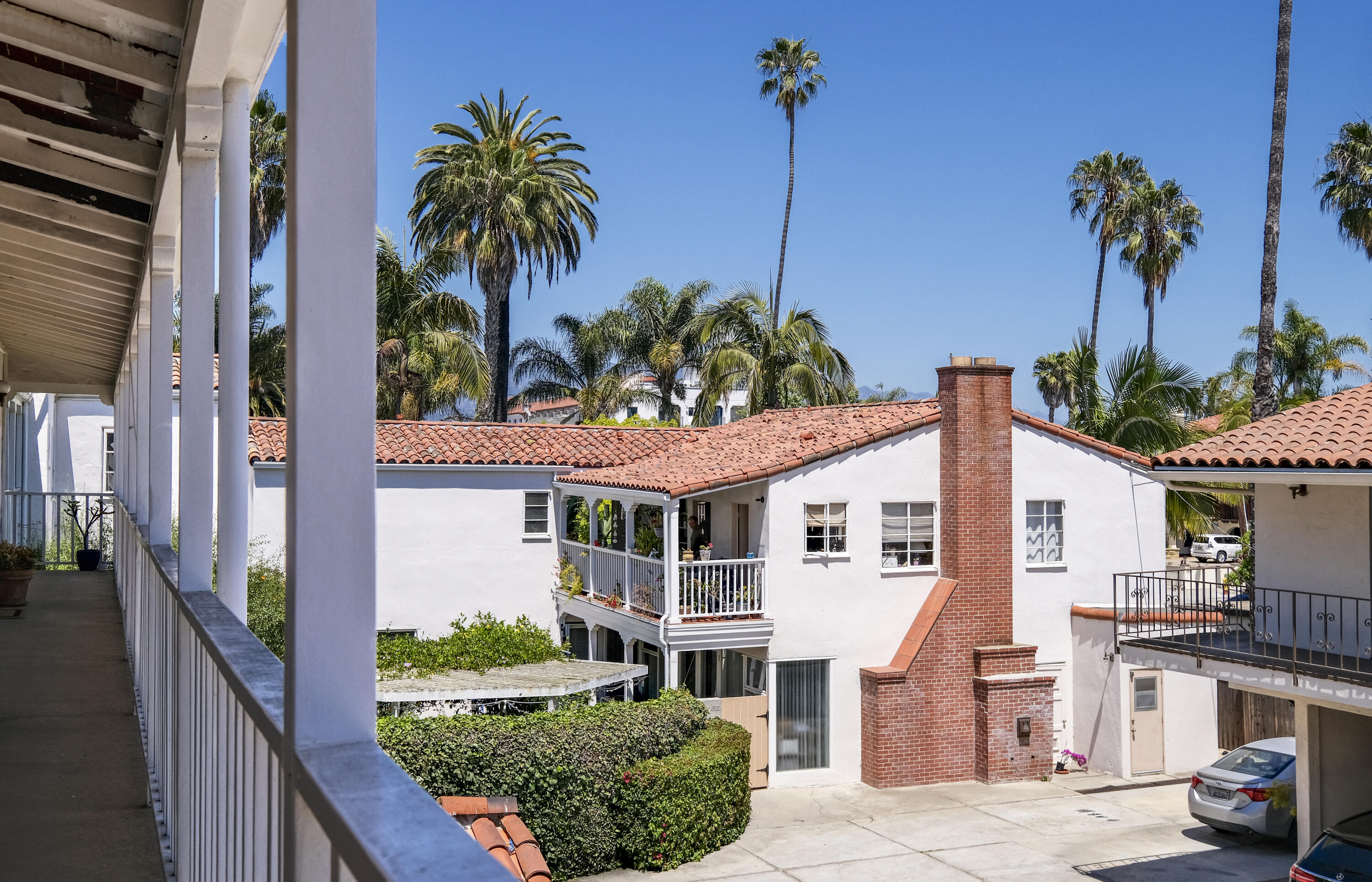 Santa Barbara, California 93101, United States, ,Residential,Active,211693