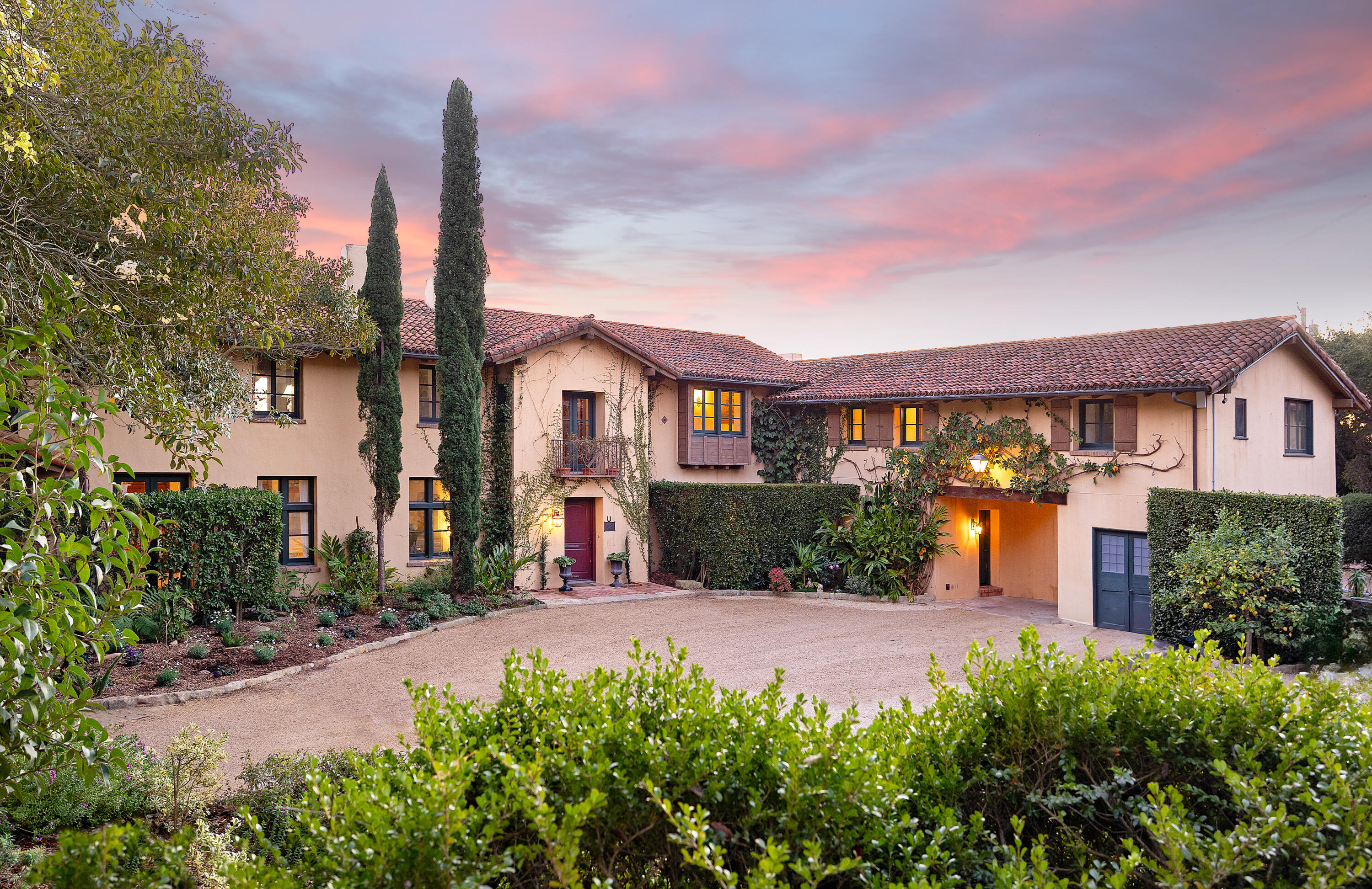 Montecito, California 93108, United States, 5 Bedrooms Bedrooms, ,6 BathroomsBathrooms,Residential,Active,3430