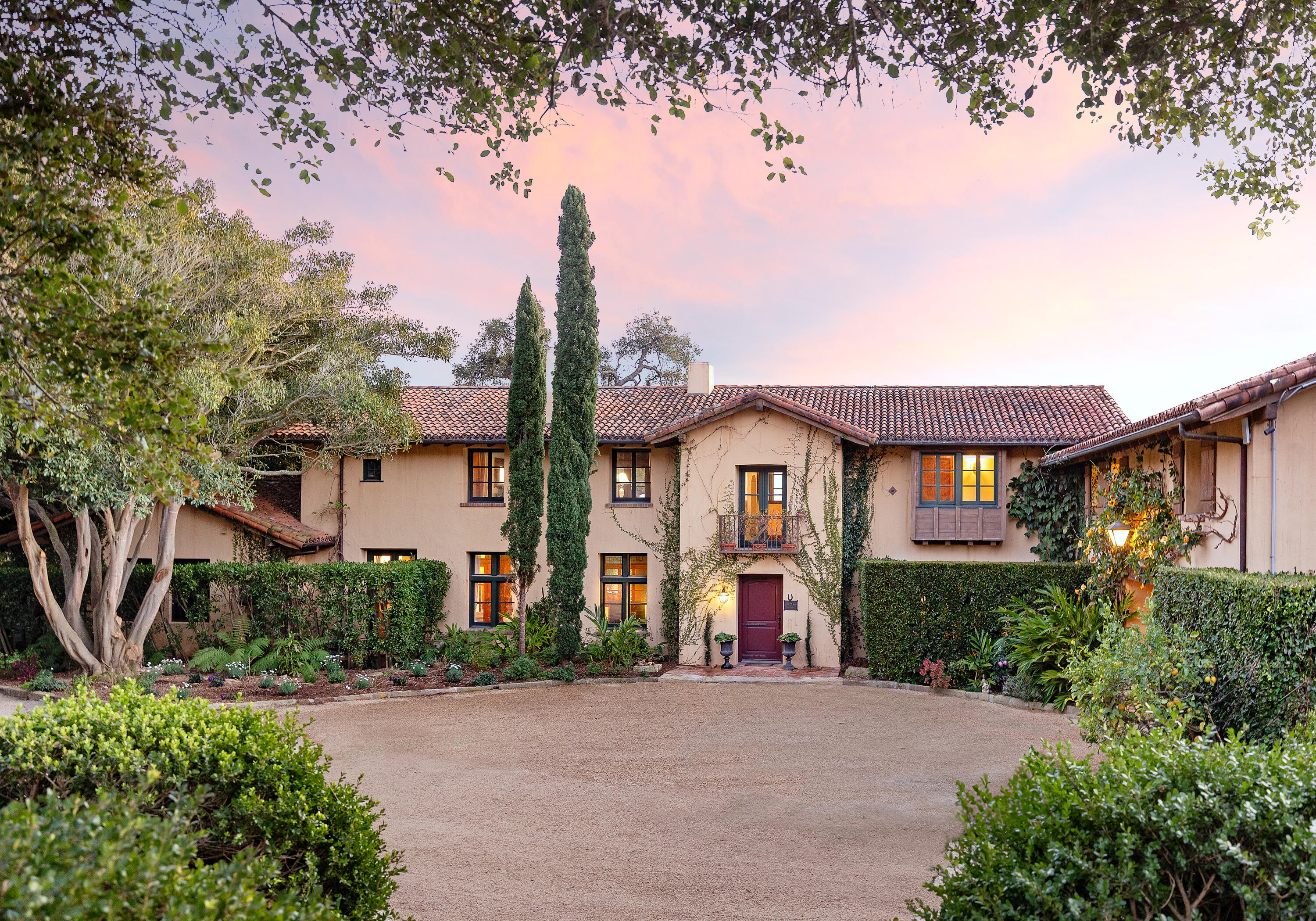 Montecito, California 93108, United States, 5 Bedrooms Bedrooms, ,6 BathroomsBathrooms,Residential,Active,3430