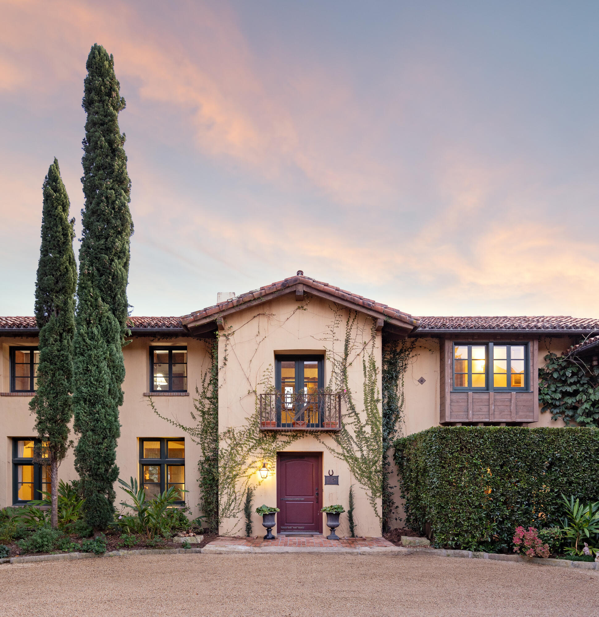 Montecito, California 93108, United States, 5 Bedrooms Bedrooms, ,6 BathroomsBathrooms,Residential,Active,3430