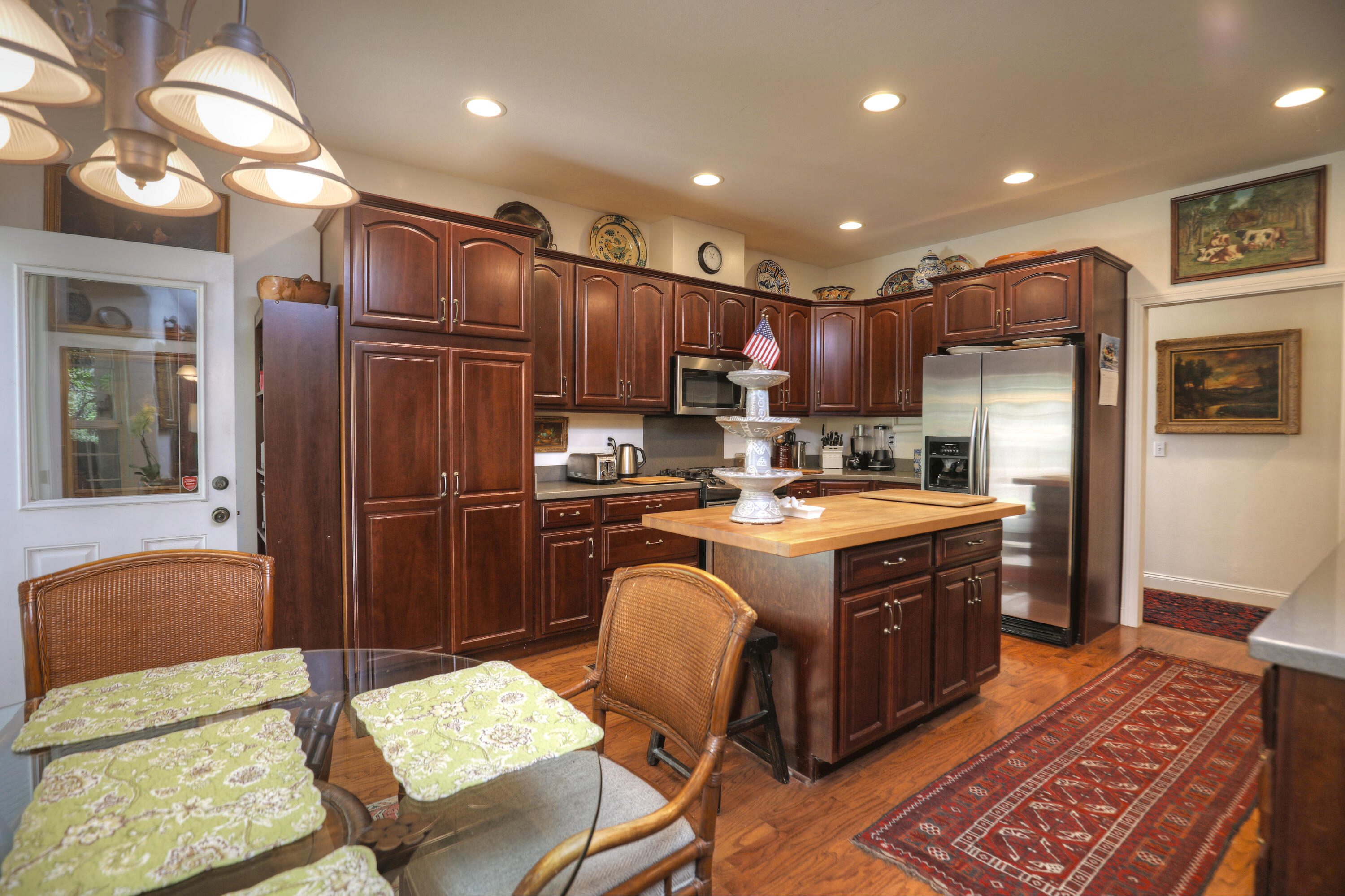 Santa Ynez, California 93460, United States, 3 Bedrooms Bedrooms, ,3 BathroomsBathrooms,Residential,Active,222650