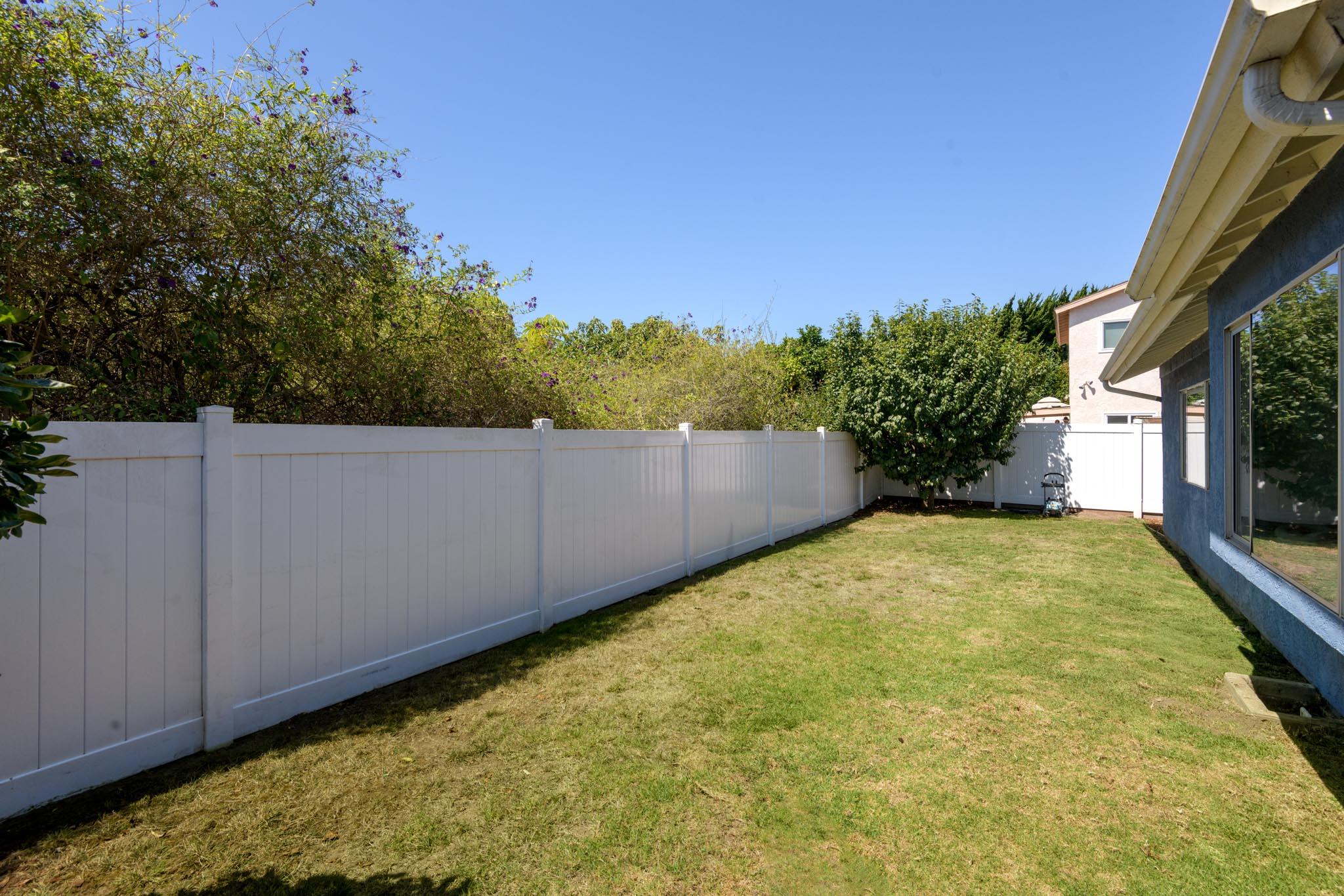 Carpinteria, California 93013, United States, 6 Bedrooms Bedrooms, ,3 BathroomsBathrooms,Residential,Active,198426