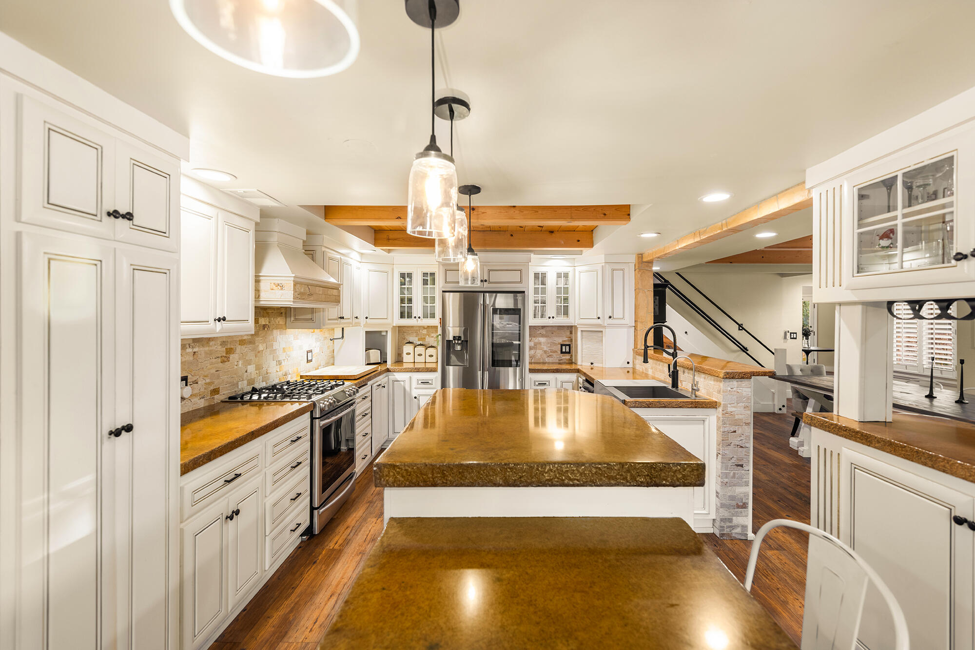 Ojai, California 93023, United States, 4 Bedrooms Bedrooms, ,3 BathroomsBathrooms,Residential,Coming Soon,176960