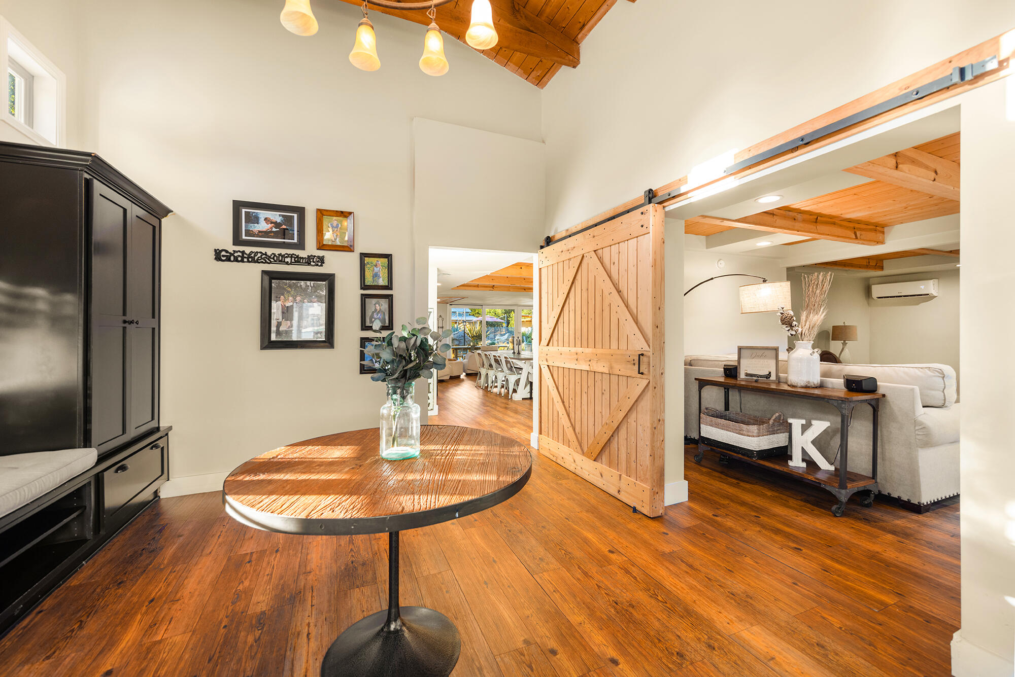 Ojai, California 93023, United States, 4 Bedrooms Bedrooms, ,3 BathroomsBathrooms,Residential,Coming Soon,176960