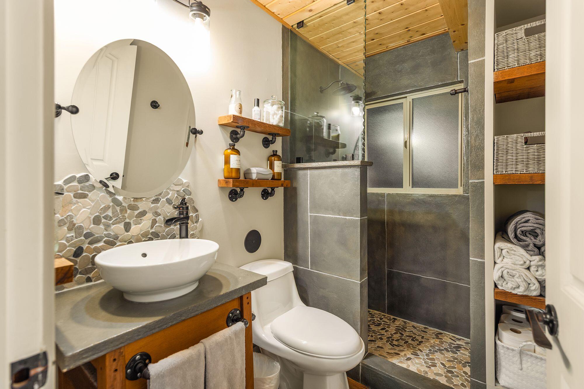 Ojai, California 93023, United States, 4 Bedrooms Bedrooms, ,3 BathroomsBathrooms,Residential,Coming Soon,176960