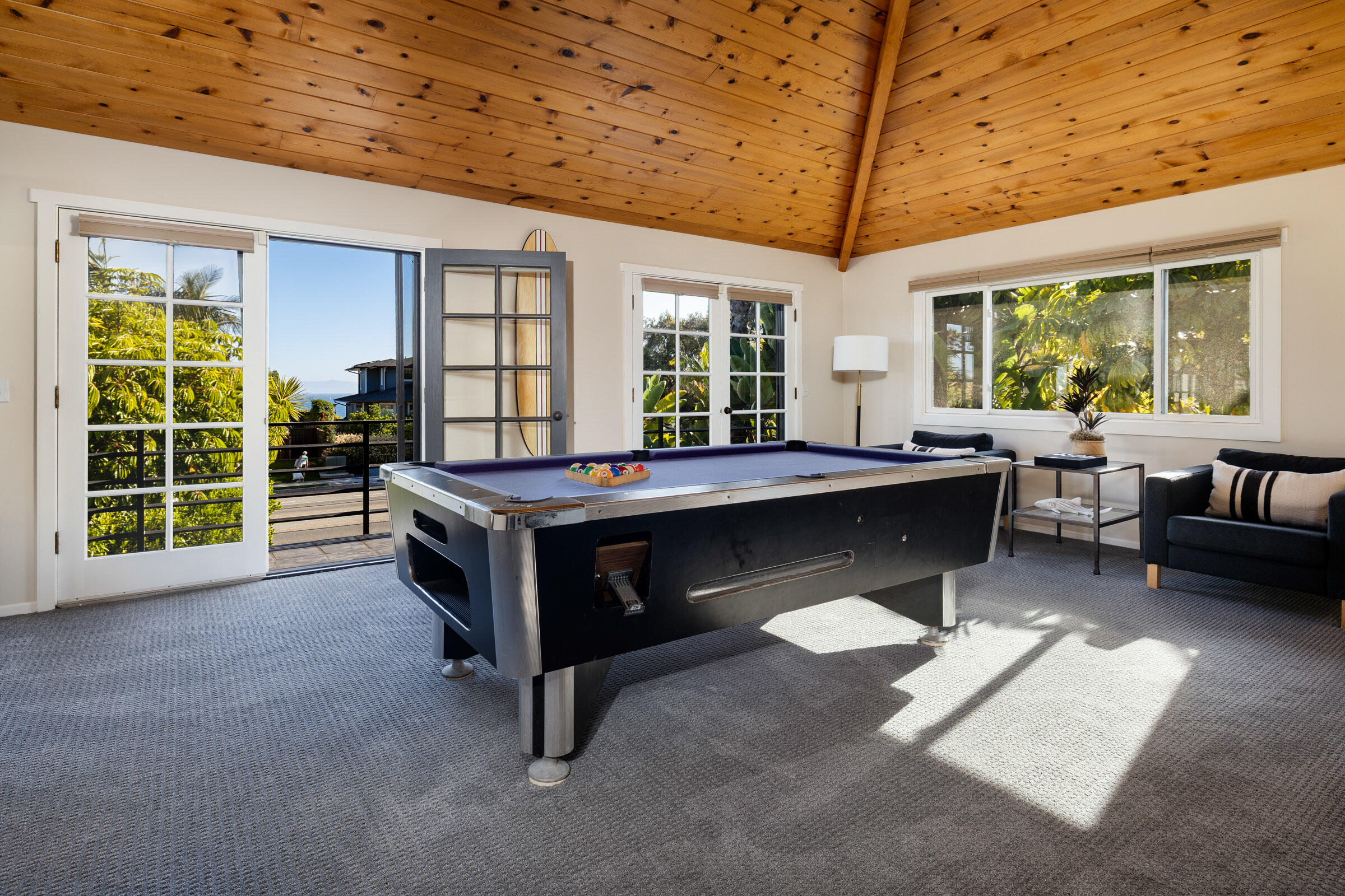 Santa Barbara, California 93109, United States, 5 Bedrooms Bedrooms, ,4 BathroomsBathrooms,Residential,Active,223255