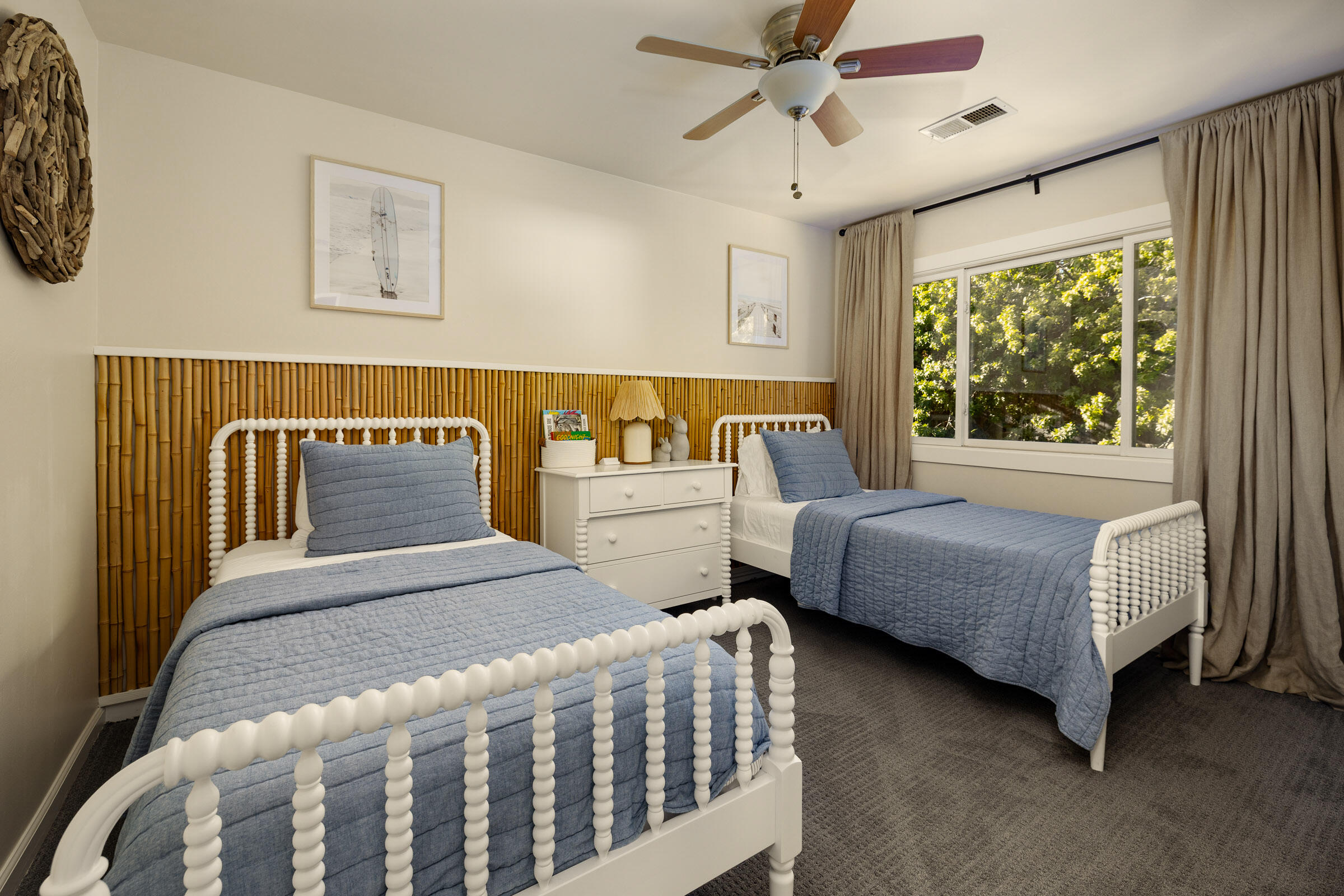 Santa Barbara, California 93109, United States, 5 Bedrooms Bedrooms, ,4 BathroomsBathrooms,Residential,Active,223255