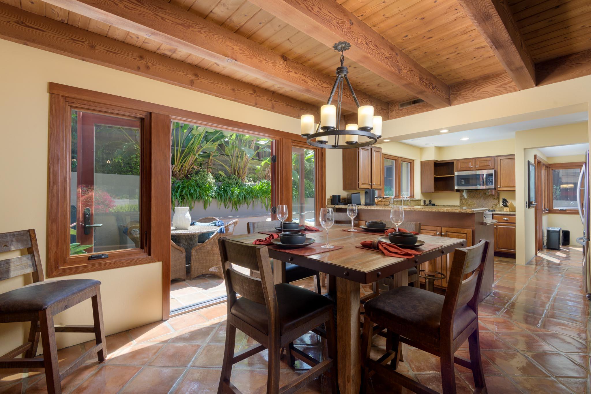 Santa Barbara, California 93101, United States, 4 Bedrooms Bedrooms, ,3 BathroomsBathrooms,Residential,Active,185782