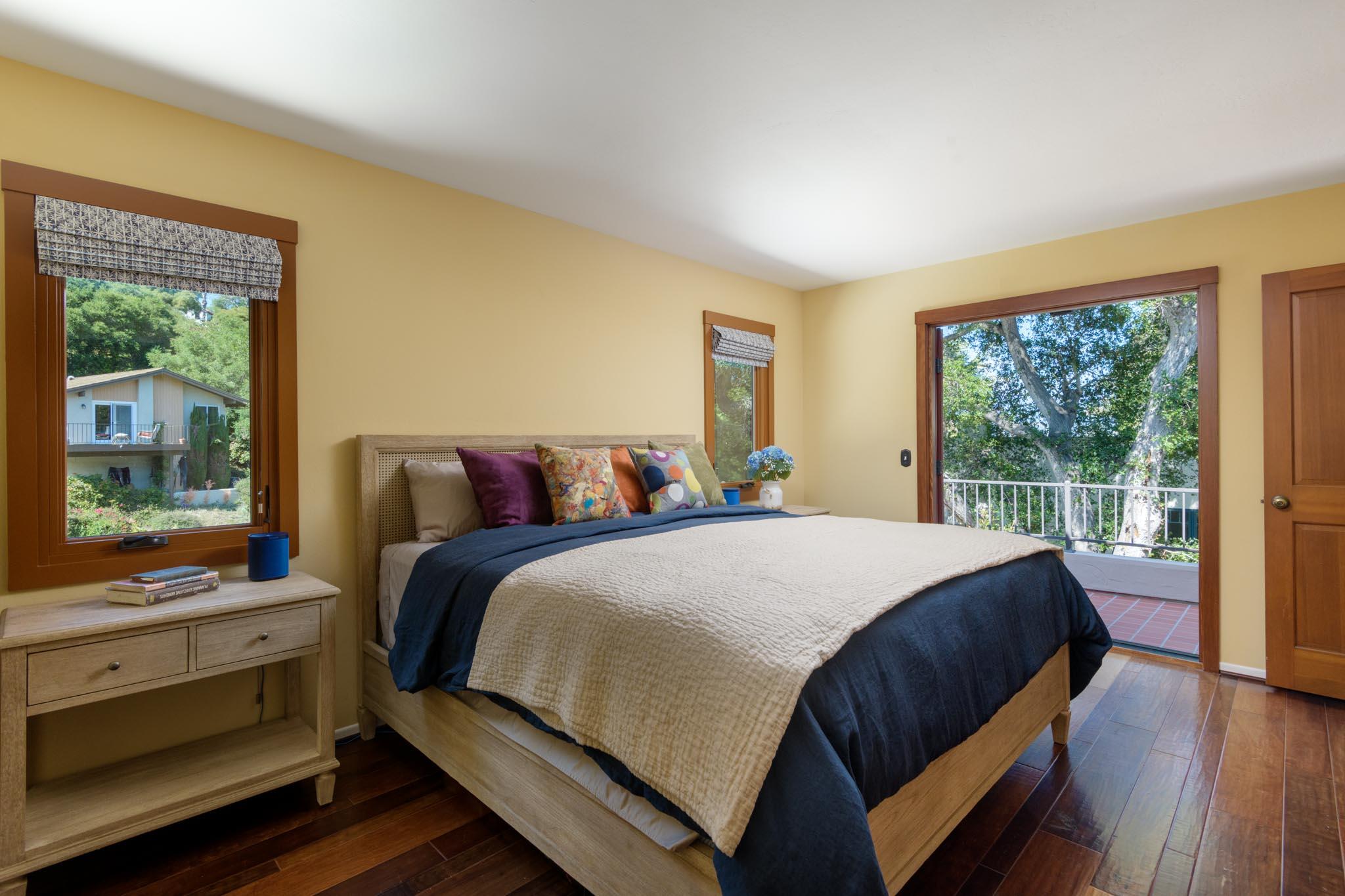 Santa Barbara, California 93101, United States, 4 Bedrooms Bedrooms, ,3 BathroomsBathrooms,Residential,Active,185782