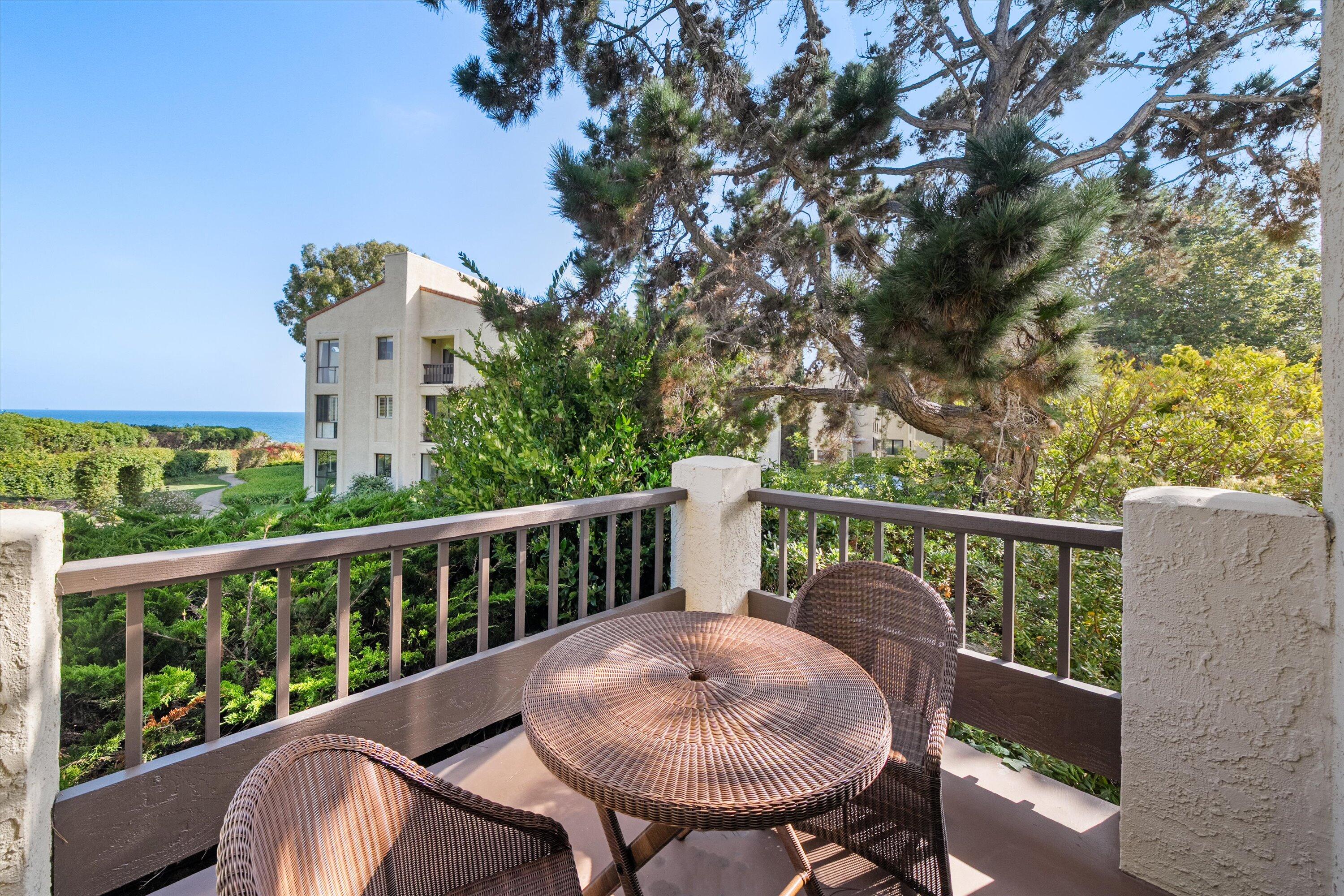 Montecito, California 93108, United States, 2 Bedrooms Bedrooms, ,2 BathroomsBathrooms,Residential,Active,194203