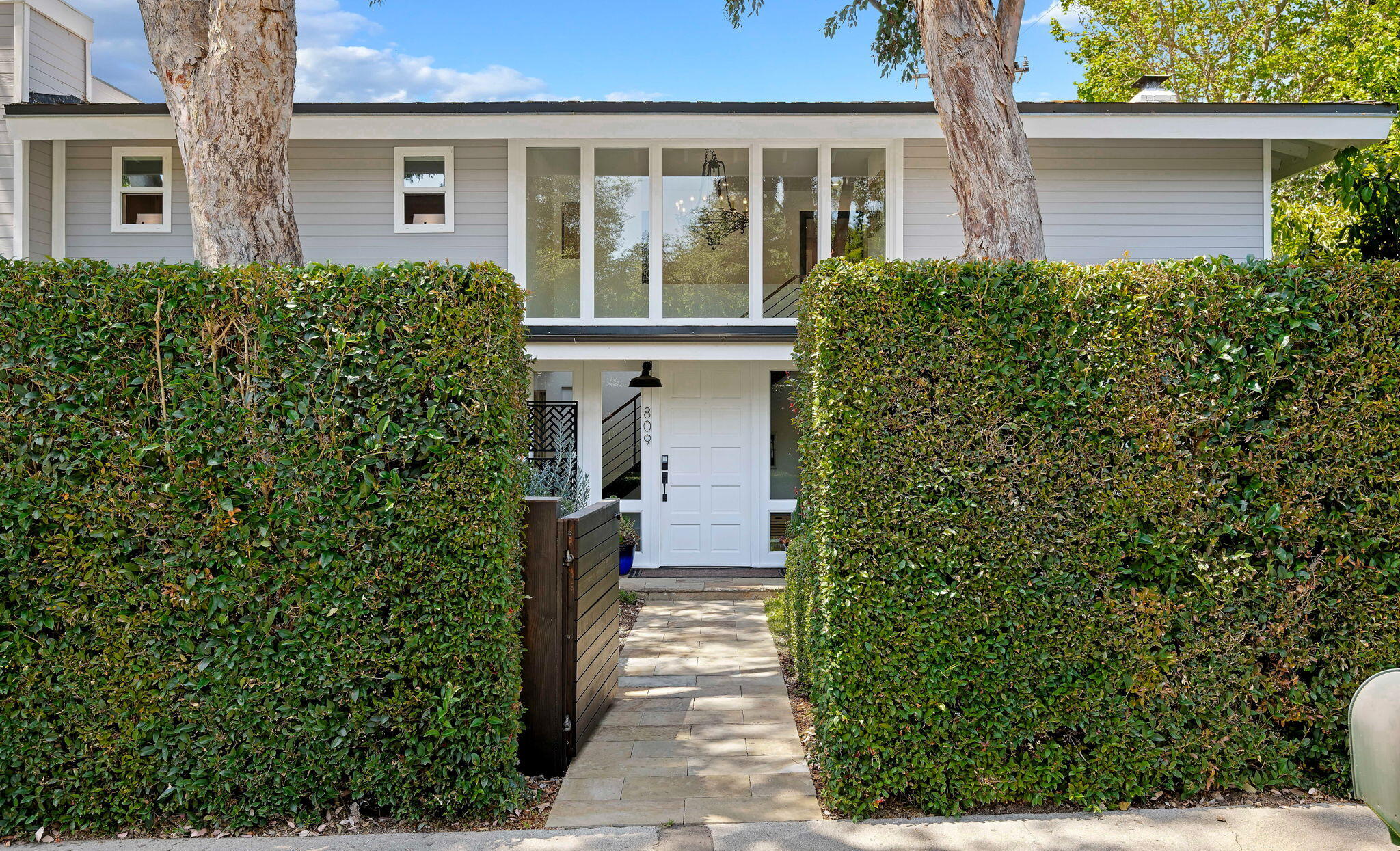 809 Willowglen Road