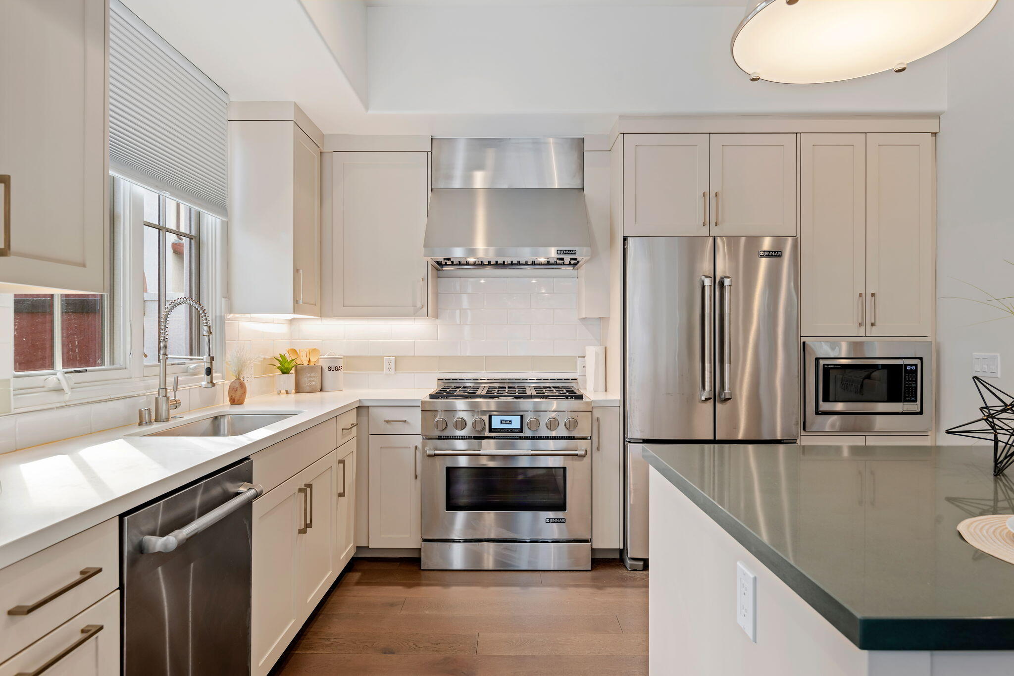 3728 State Street 136