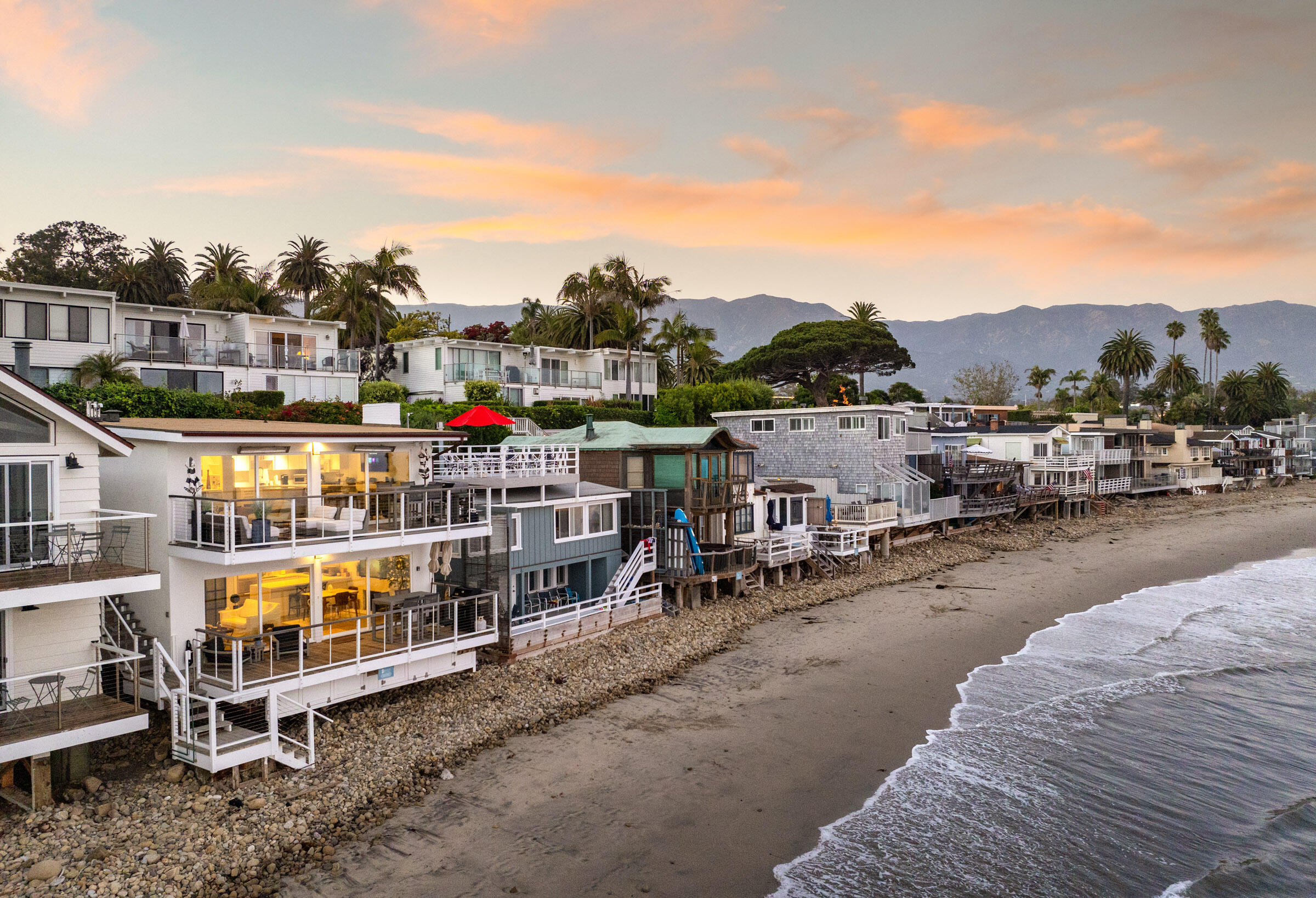 Santa Barbara, California 93108, United States, 2 Bedrooms Bedrooms, ,4 BathroomsBathrooms,Residential,Active,15980