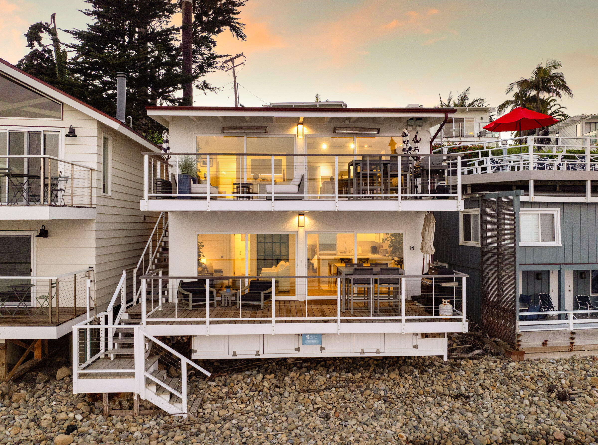 Santa Barbara, California 93108, United States, 2 Bedrooms Bedrooms, ,4 BathroomsBathrooms,Residential,Active,15980