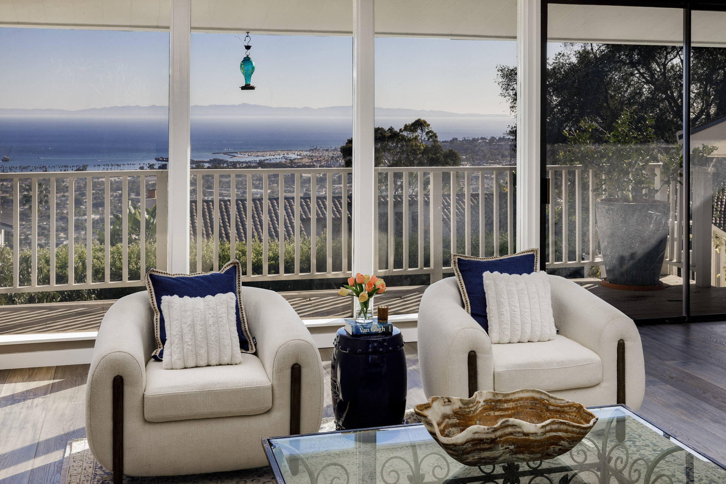 624 Las Alturas Road