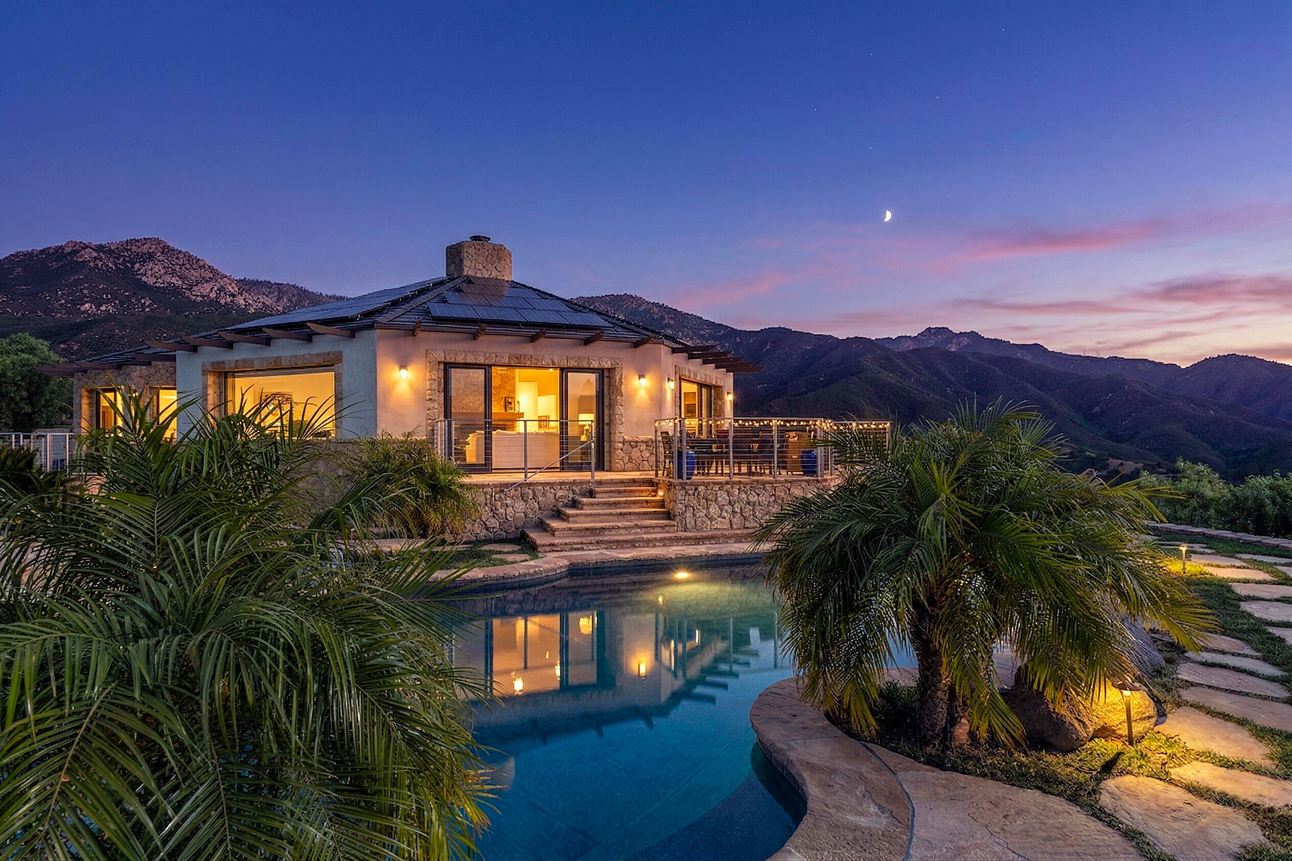 2840 Holly Road