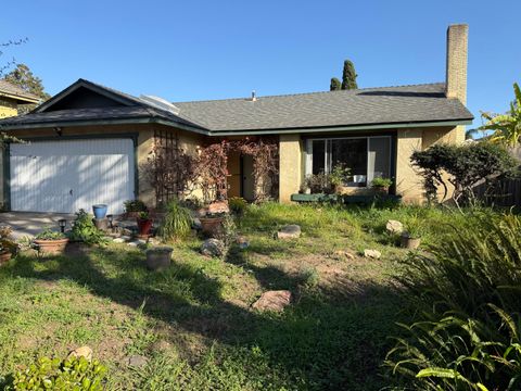 Photo of 730 Gwyne Avenue, SANTA BARBARA, CA 93111 (MLS # 26-352)