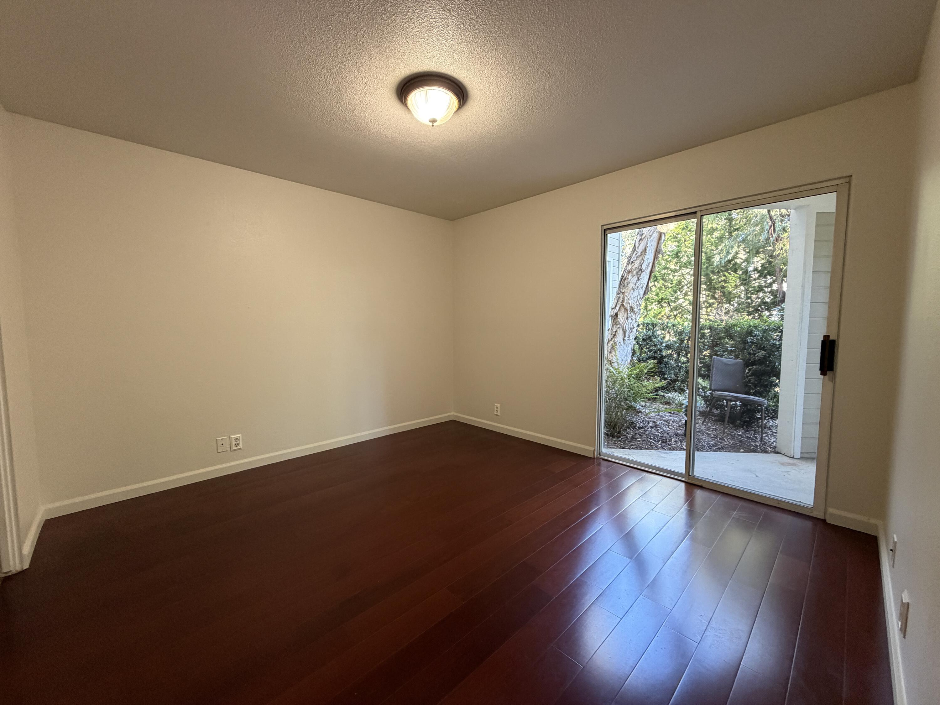 7620 Hollister Avenue 111