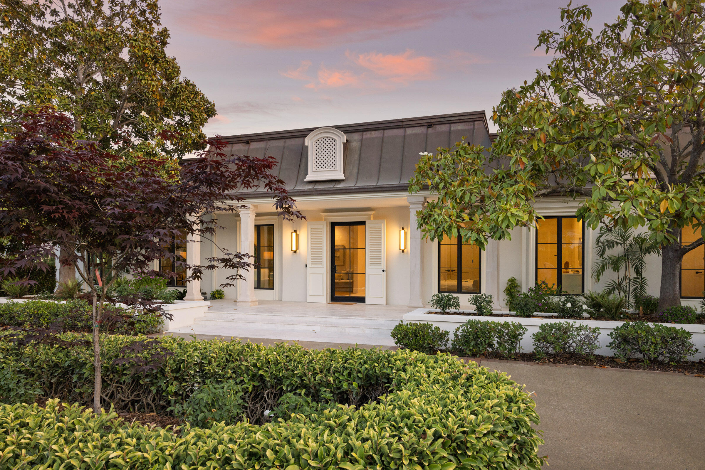 Santa Barbara, California 93108, United States, 4 Bedrooms Bedrooms, ,6 BathroomsBathrooms,Residential,Active,143438