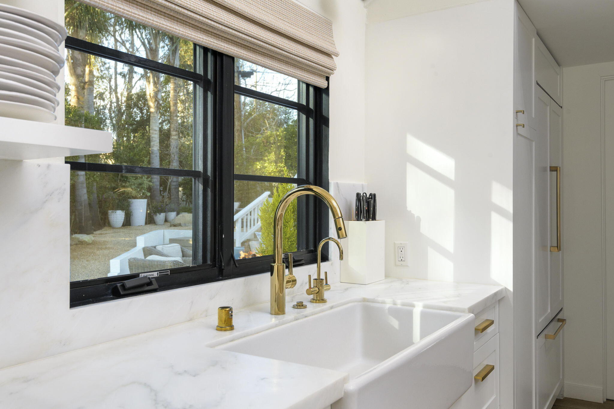 Summerland, California 93067, United States, 2 Bedrooms Bedrooms, ,3 BathroomsBathrooms,Residential,Active,19602