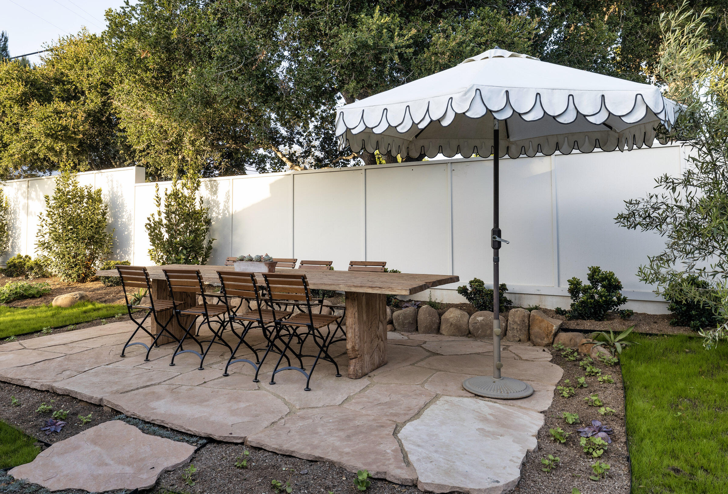 Montecito, California 93108, United States, 3 Bedrooms Bedrooms, ,4 BathroomsBathrooms,Residential,Active,72754