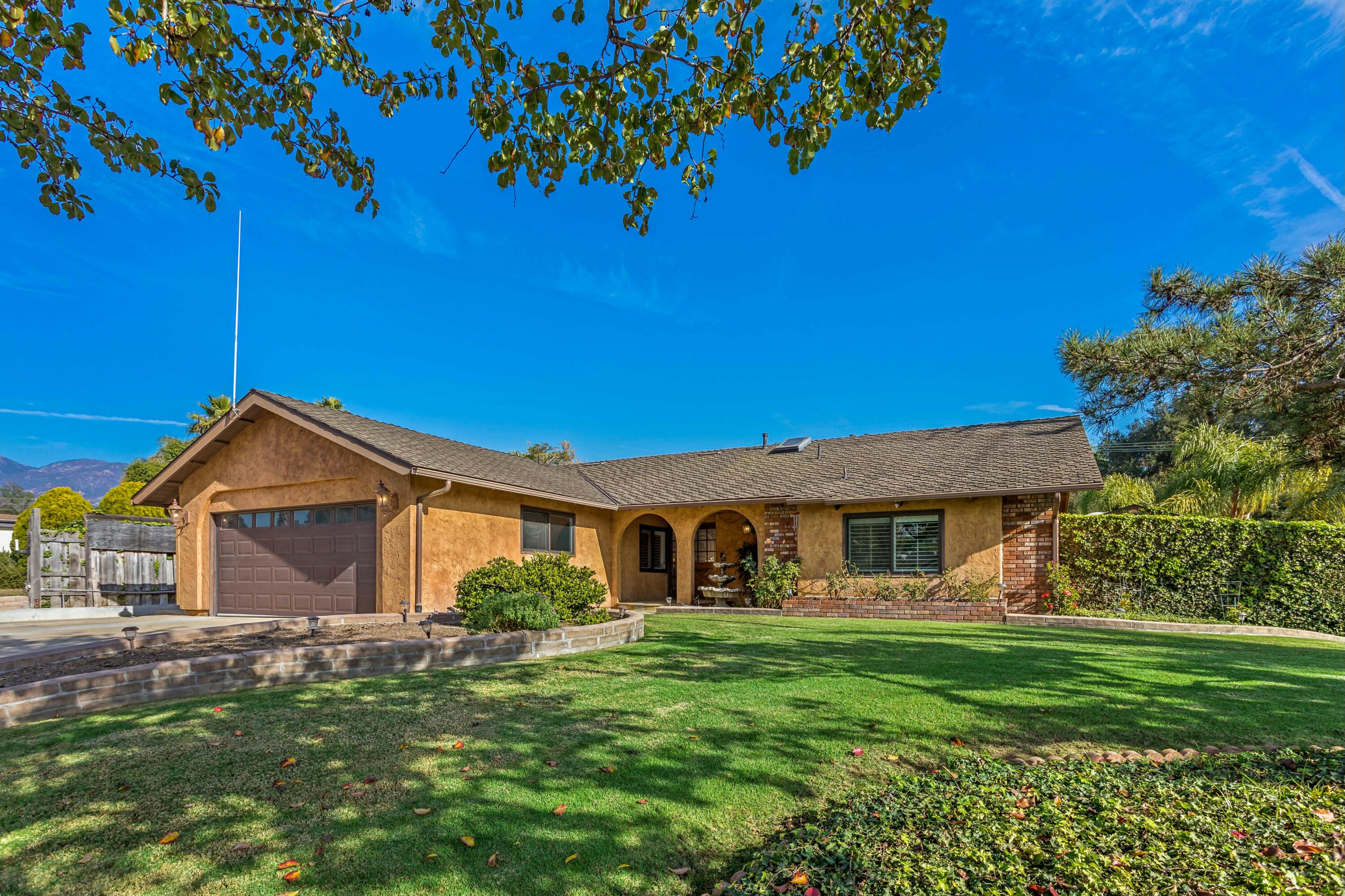 Santa Barbara, California 93111, United States, 3 Bedrooms Bedrooms, ,2 BathroomsBathrooms,Residential,Pending,5524