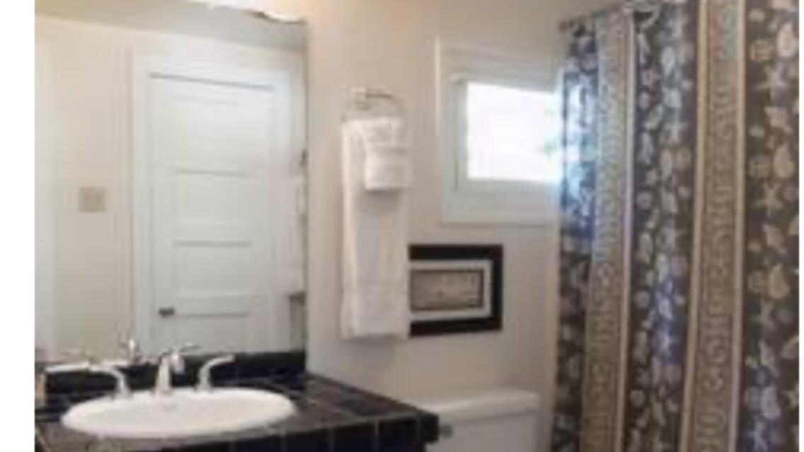 Santa Barbara, California 93110, United States, 2 Bedrooms Bedrooms, ,1 BathroomBathrooms,Residential,Active,82659