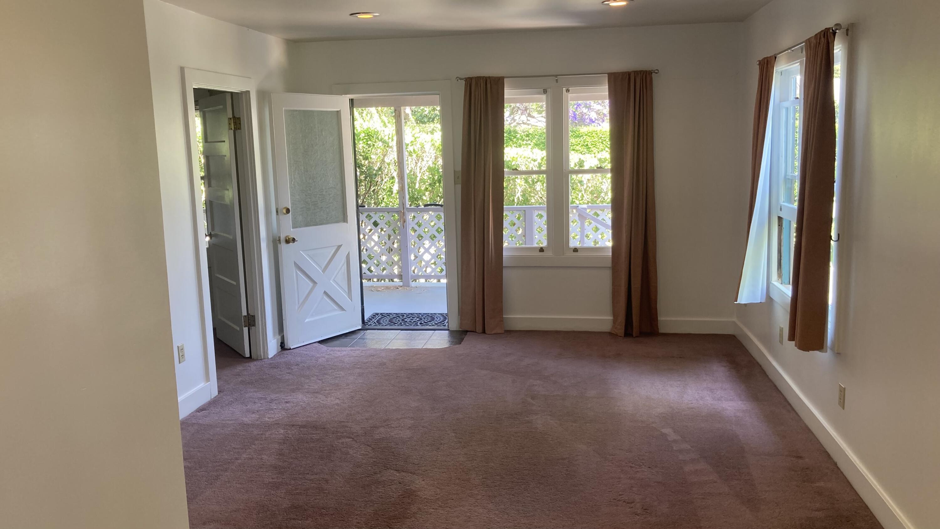 Santa Barbara, California 93110, United States, 2 Bedrooms Bedrooms, ,1 BathroomBathrooms,Residential,Active,82659