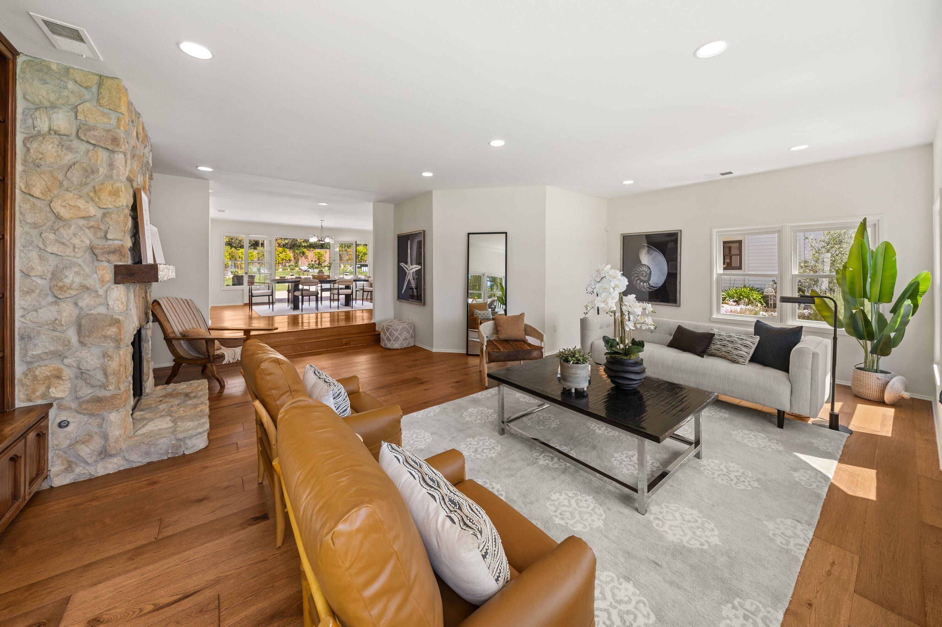 Santa Barbara, California 93111, United States, 5 Bedrooms Bedrooms, ,4 BathroomsBathrooms,Residential,Active,168389