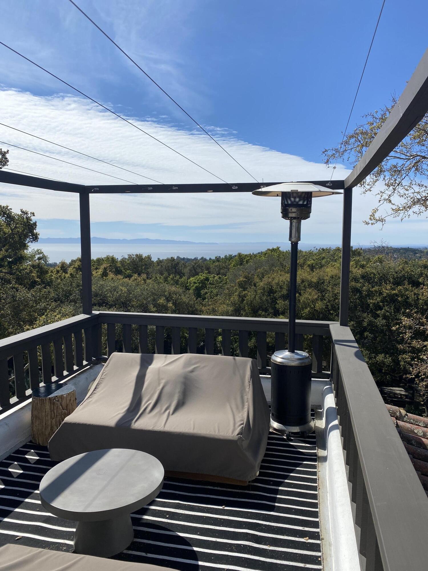 Montecito, California 93108, United States, 4 Bedrooms Bedrooms, ,4 BathroomsBathrooms,Residential,Active,201843