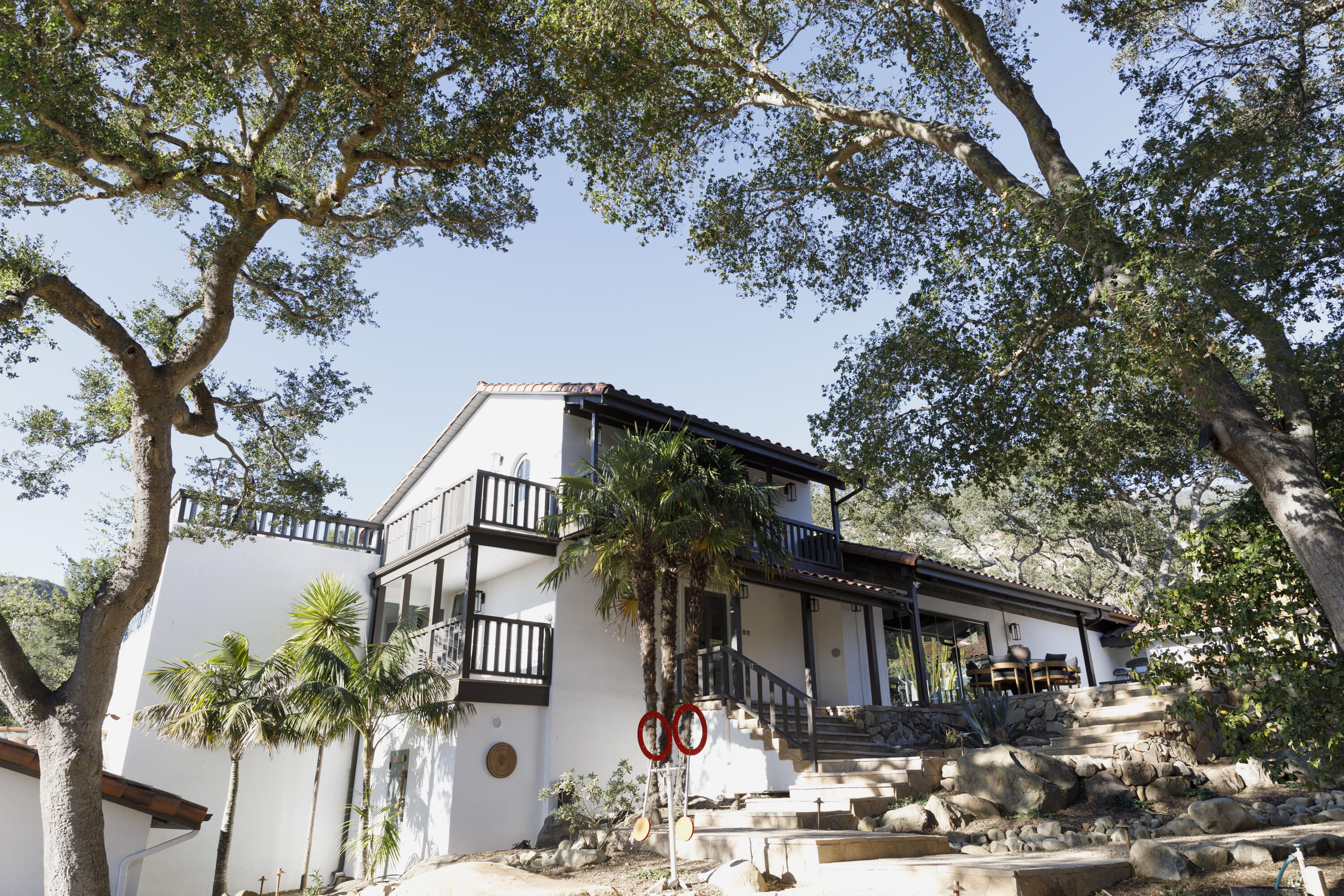 Montecito, California 93108, United States, 4 Bedrooms Bedrooms, ,4 BathroomsBathrooms,Residential,Active,201843