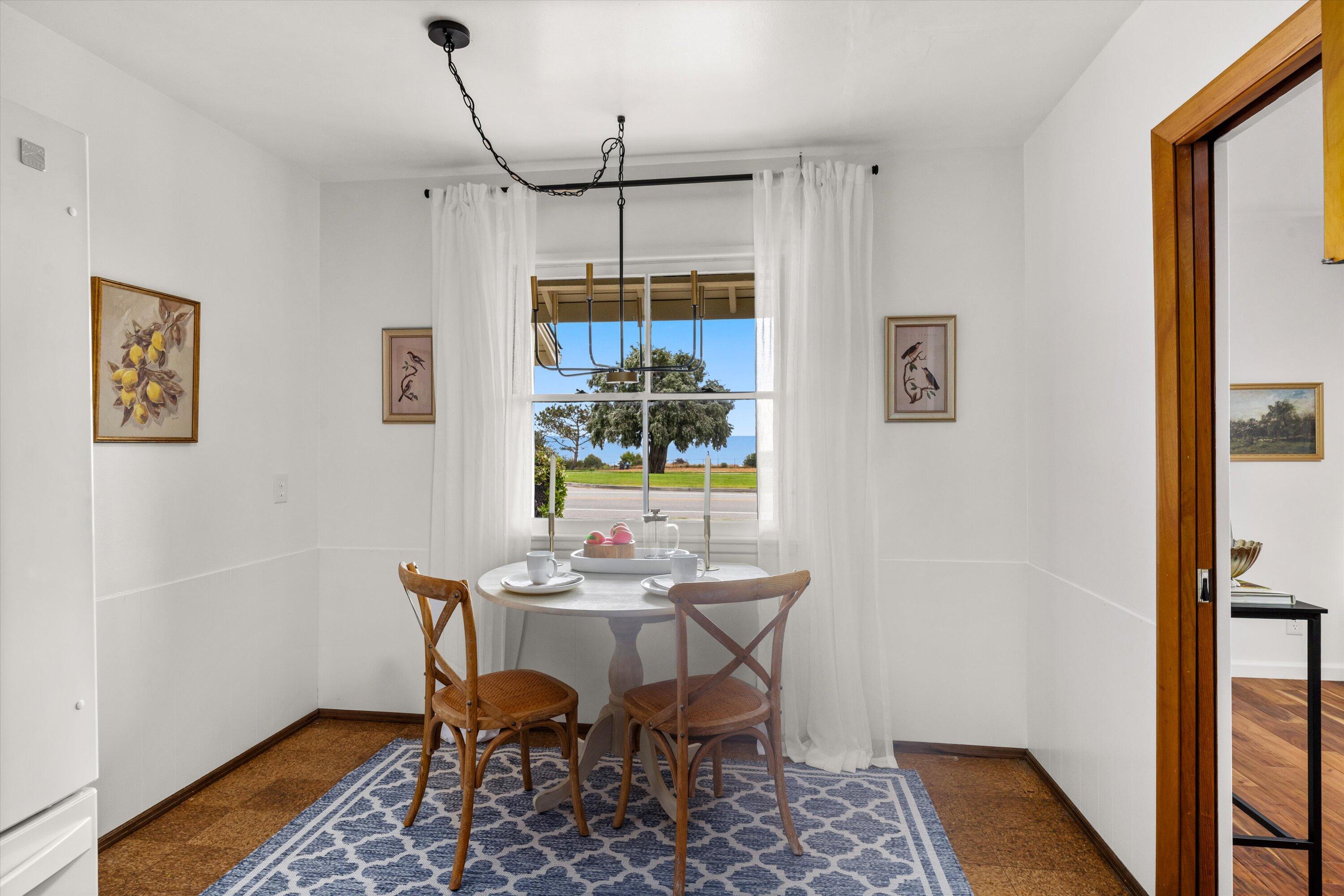 Santa Barbara, California 93109, United States, 3 Bedrooms Bedrooms, ,1 BathroomBathrooms,Residential,Active,155318