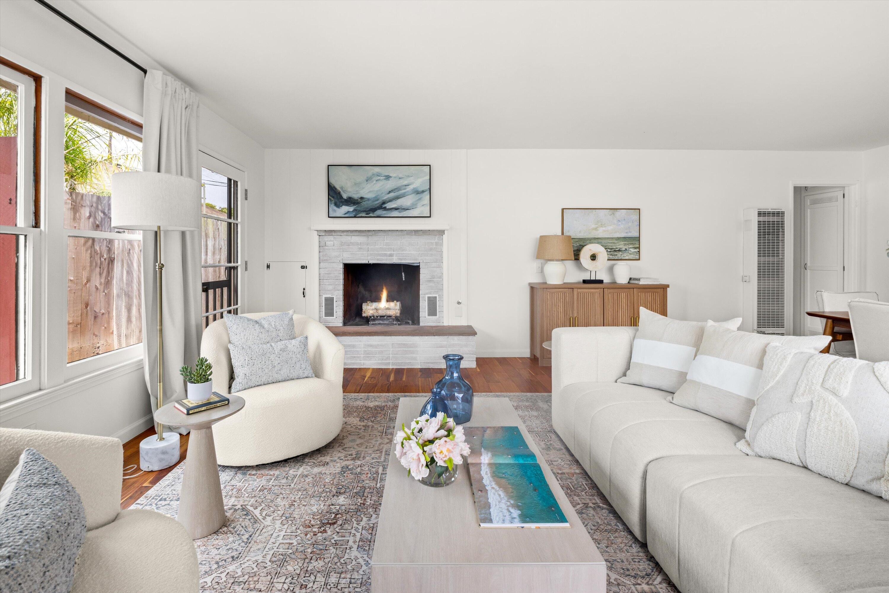 Santa Barbara, California 93109, United States, 3 Bedrooms Bedrooms, ,1 BathroomBathrooms,Residential,Active,155318