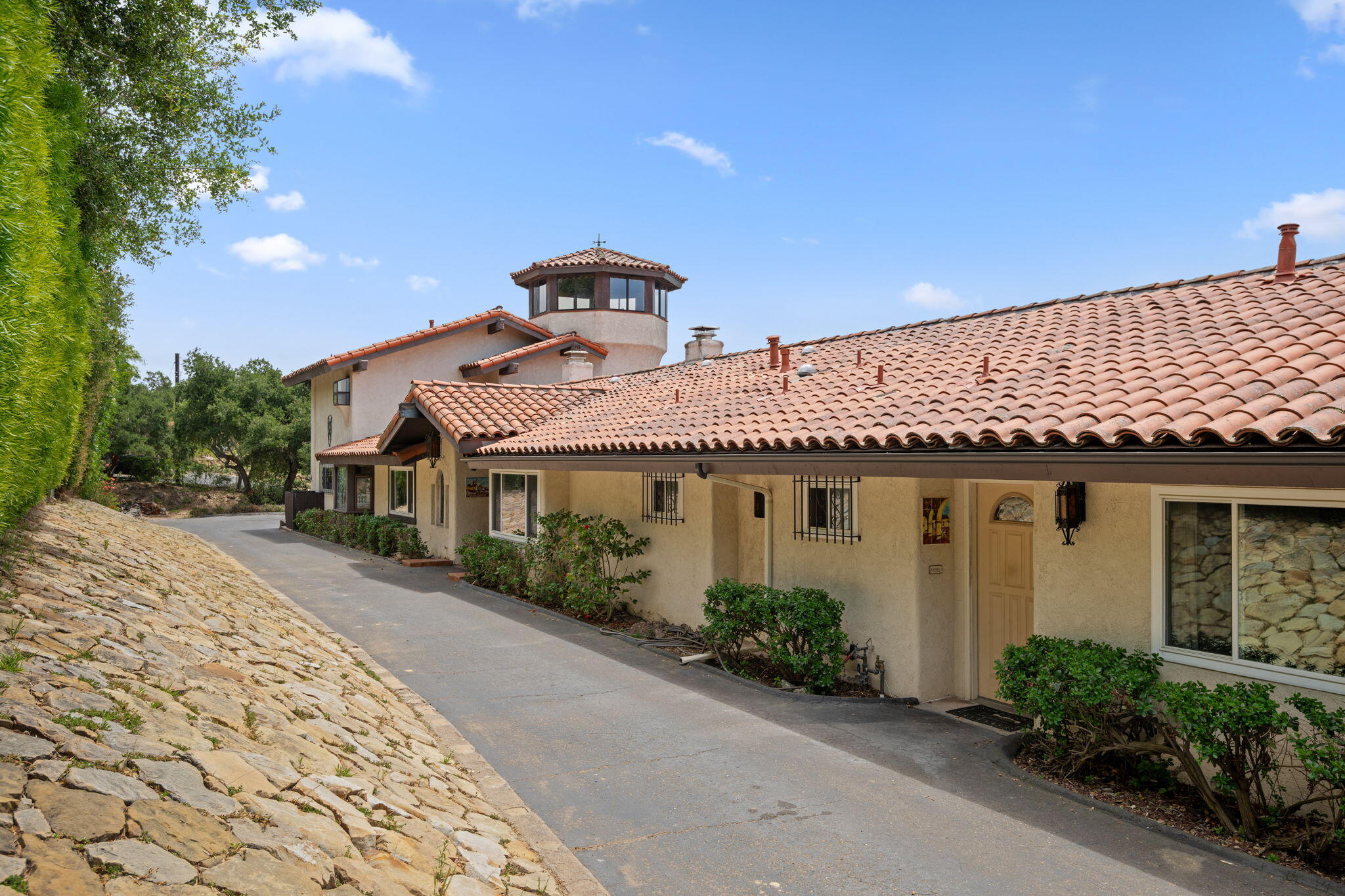 2106 Mt Calvary Road