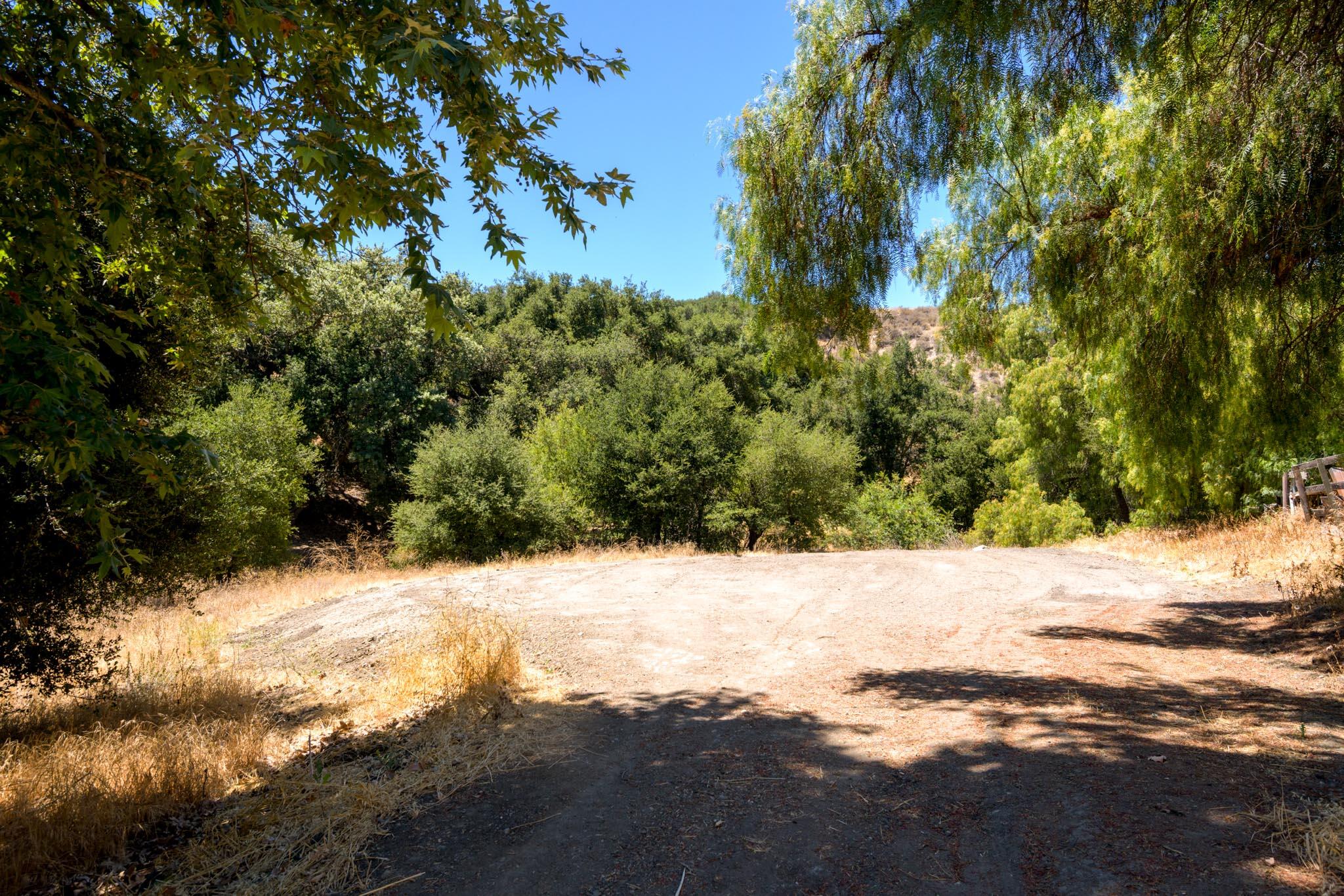 Los Olivos, California 93441, United States, 4 Bedrooms Bedrooms, ,4 BathroomsBathrooms,Residential,Active,182768