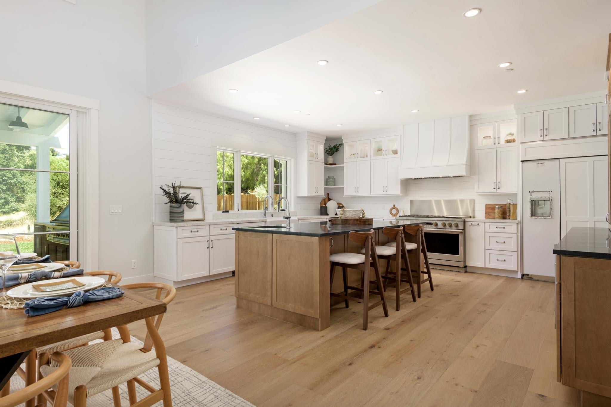 Los Olivos, California 93441, United States, 4 Bedrooms Bedrooms, ,4 BathroomsBathrooms,Residential,Active,182768