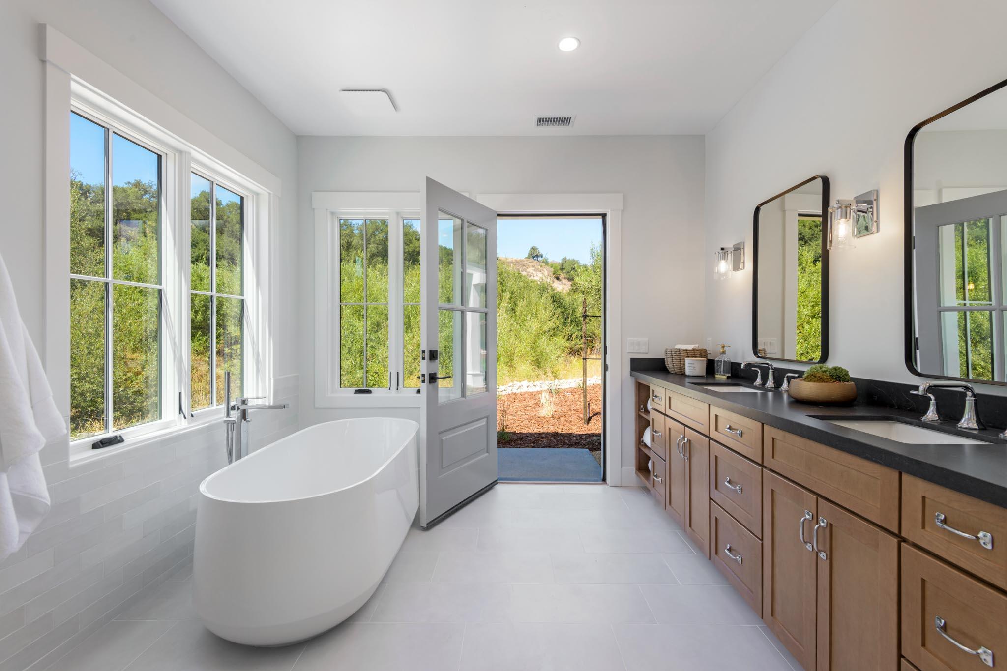 Los Olivos, California 93441, United States, 4 Bedrooms Bedrooms, ,4 BathroomsBathrooms,Residential,Active,182768