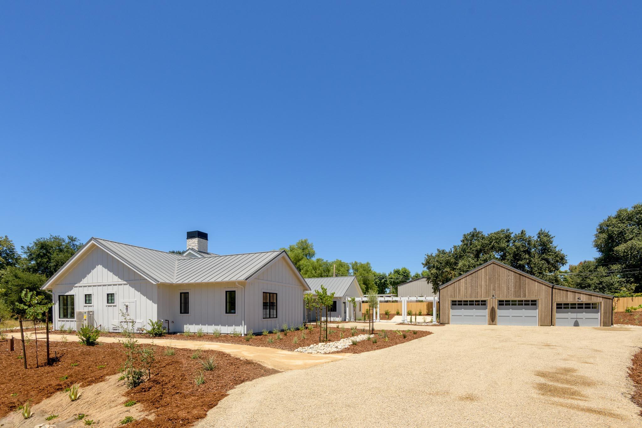 Los Olivos, California 93441, United States, 4 Bedrooms Bedrooms, ,4 BathroomsBathrooms,Residential,Active,182768