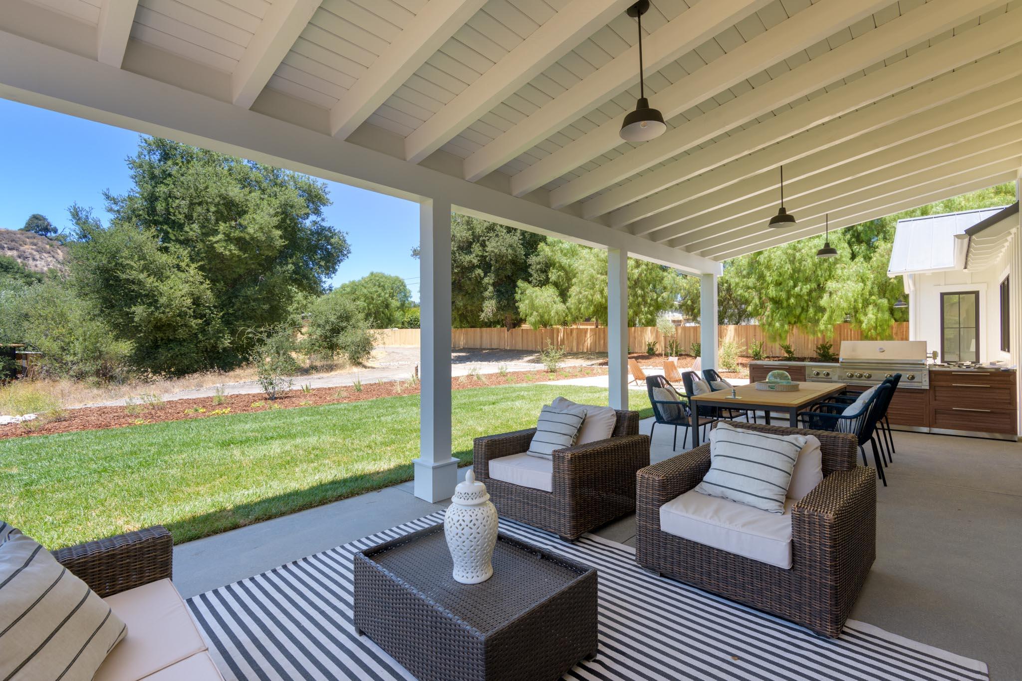 Los Olivos, California 93441, United States, 4 Bedrooms Bedrooms, ,4 BathroomsBathrooms,Residential,Active,182768