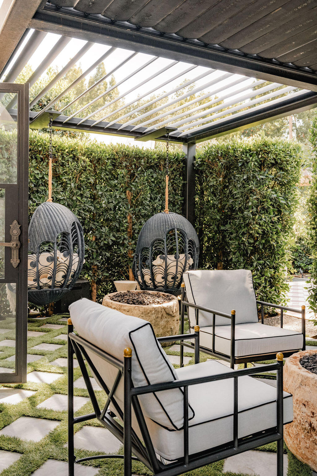 Montecito, California 93108, United States, 4 Bedrooms Bedrooms, ,6 BathroomsBathrooms,Residential,Active,199426