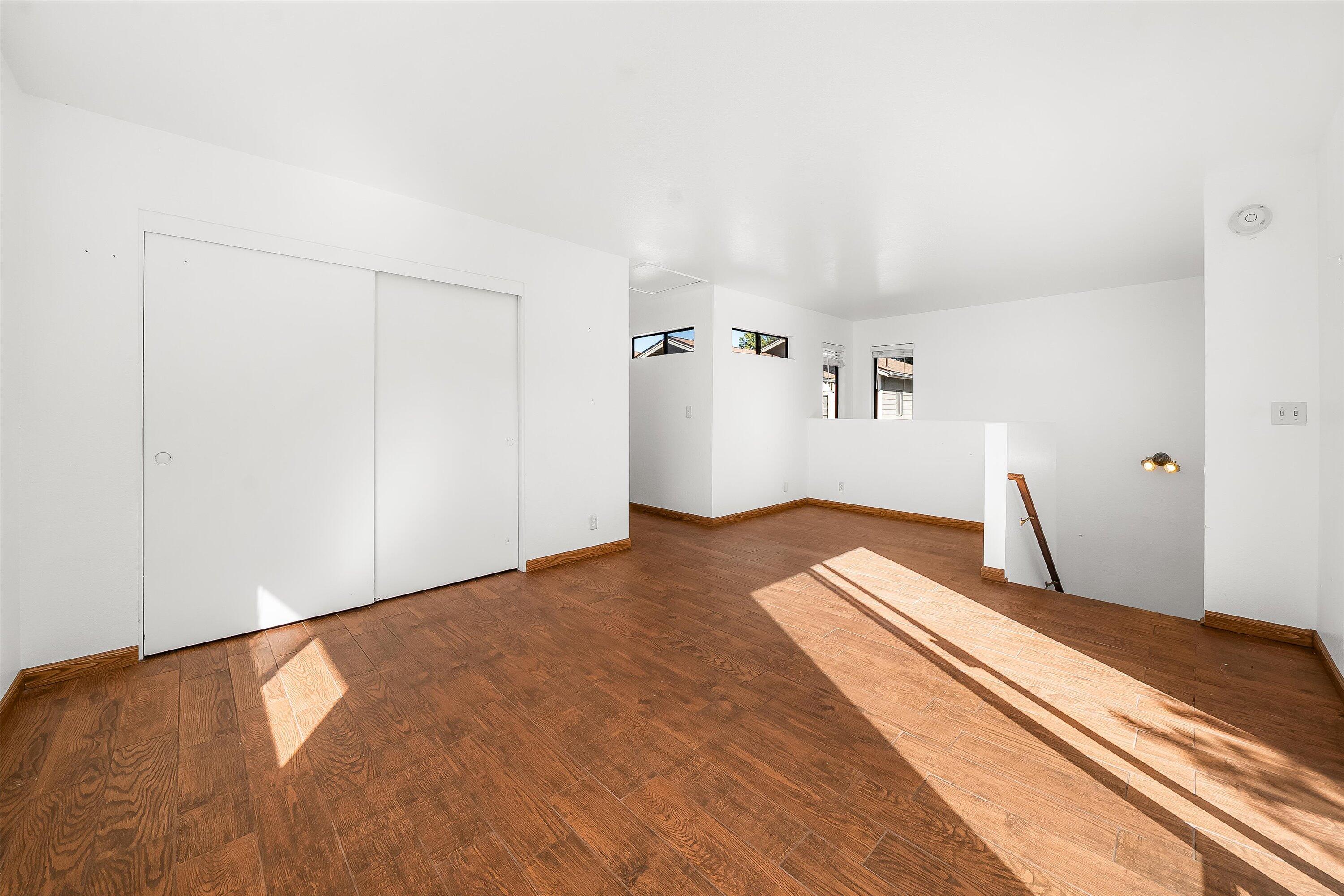 Santa Barbara, California 93101, United States, 1 Bedroom Bedrooms, ,1 BathroomBathrooms,Residential,Active,242445