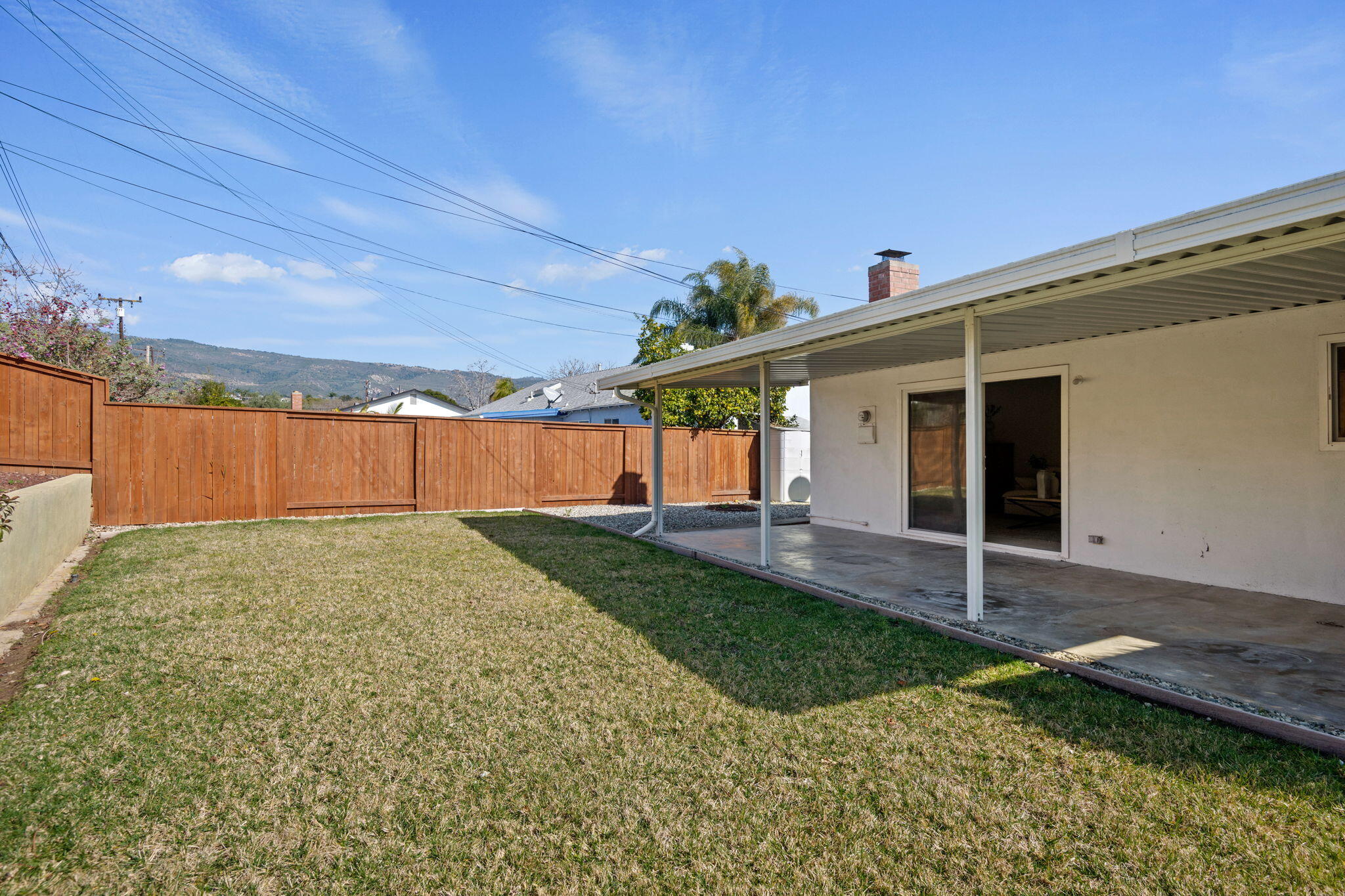 Goleta, California 93117, United States, 3 Bedrooms Bedrooms, ,2 BathroomsBathrooms,Residential,Pending,5584