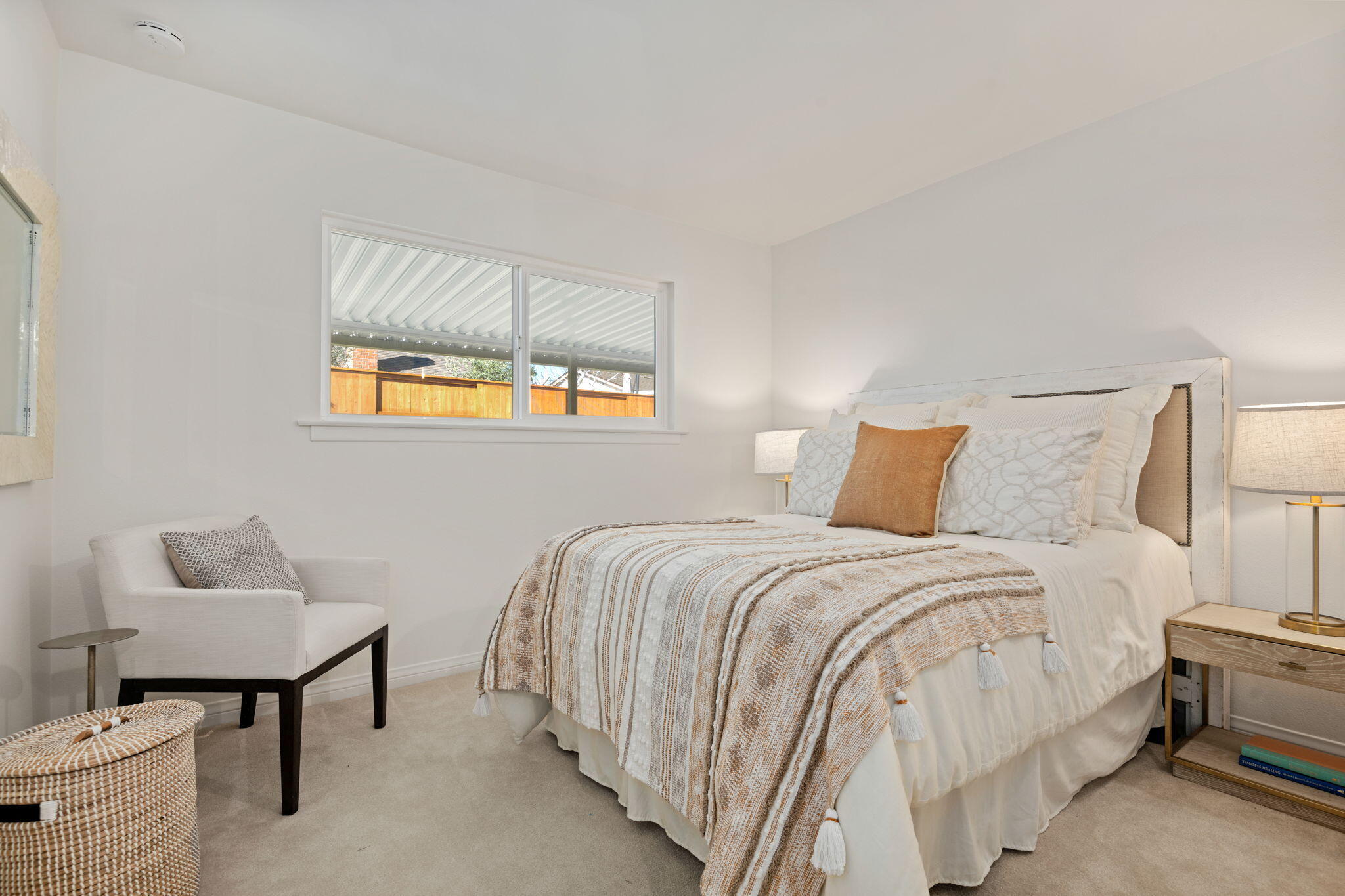 Goleta, California 93117, United States, 3 Bedrooms Bedrooms, ,2 BathroomsBathrooms,Residential,Pending,5584