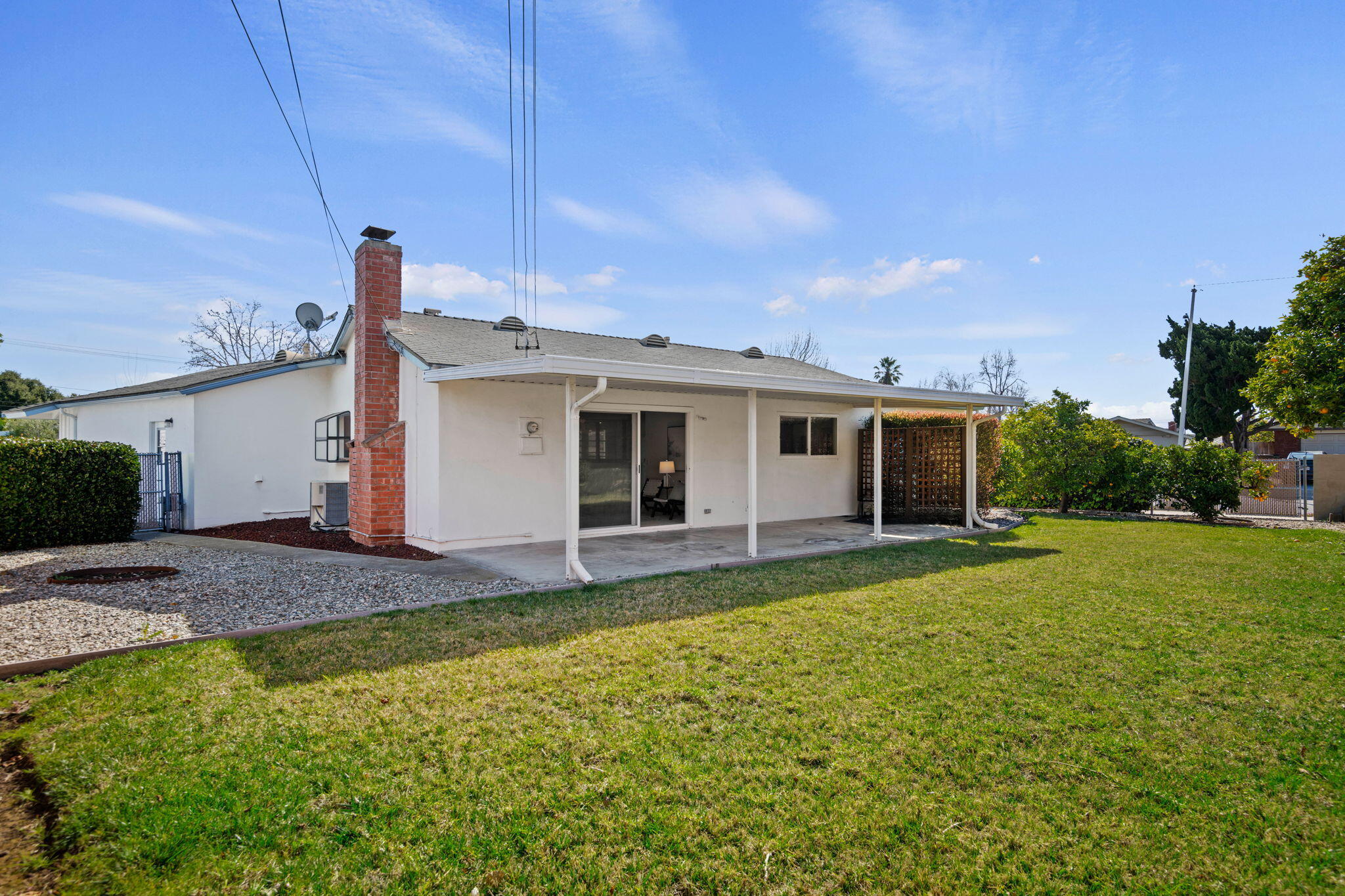 Goleta, California 93117, United States, 3 Bedrooms Bedrooms, ,2 BathroomsBathrooms,Residential,Pending,5584